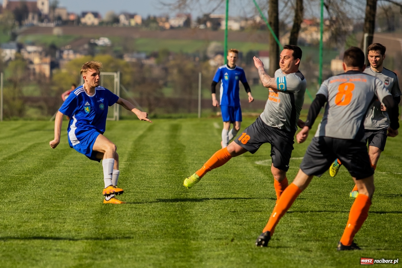 Zdjęcie w galerii na portalu naszraciborz.pl: Borucin znów zwycięski. Marklowice na kolanach [FOTO] wiadomości z regionu