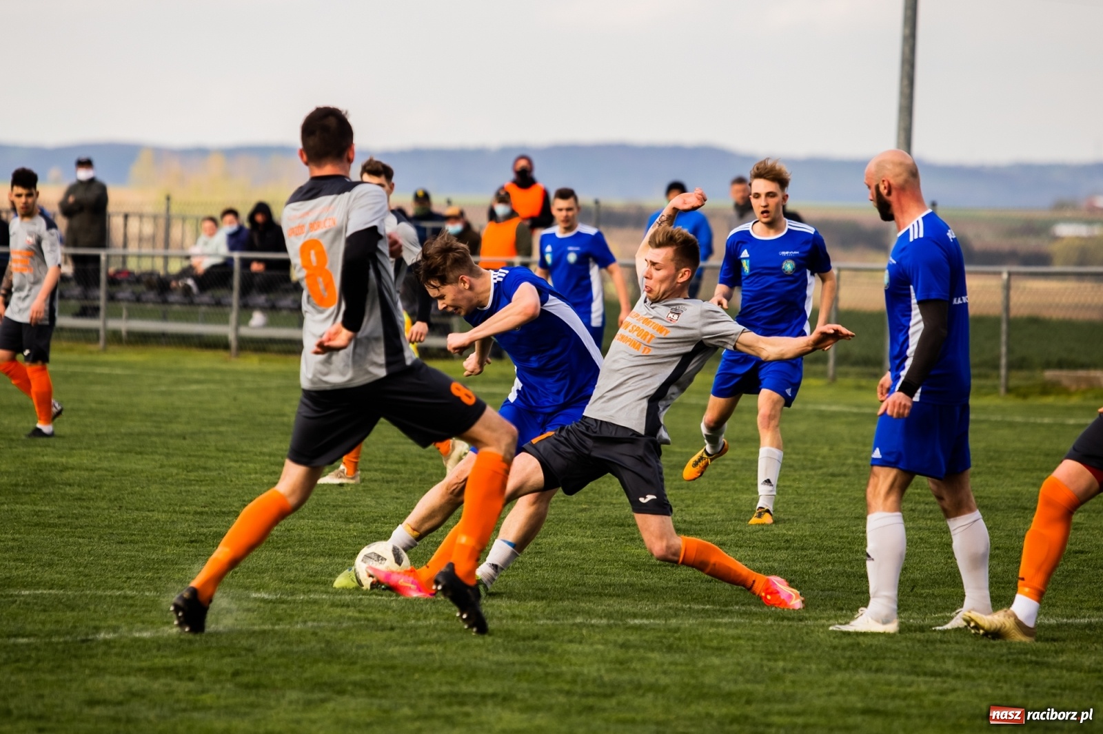 Zdjęcie w galerii na portalu naszraciborz.pl: Borucin znów zwycięski. Marklowice na kolanach [FOTO] wiadomości z regionu