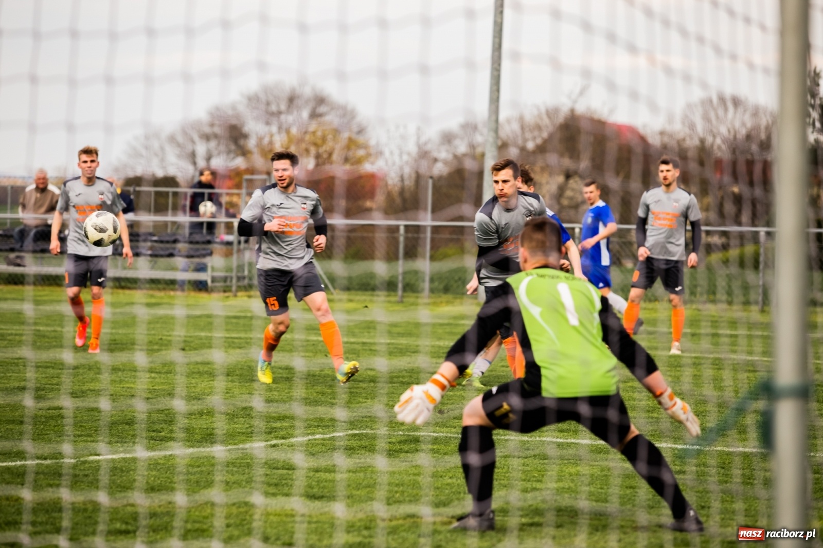 Zdjęcie w galerii na portalu naszraciborz.pl: Borucin znów zwycięski. Marklowice na kolanach [FOTO] wiadomości z regionu