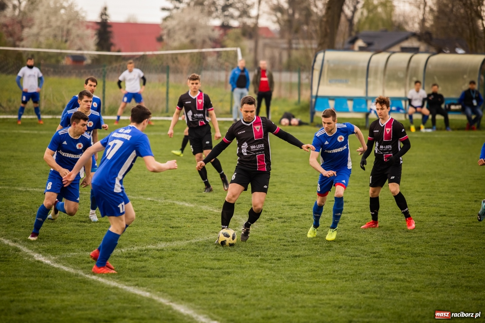 Zdjęcie w galerii na portalu naszraciborz.pl: Krzanowice zdeklasowały Czerwionkę [FOTO] wiadomości z regionu
