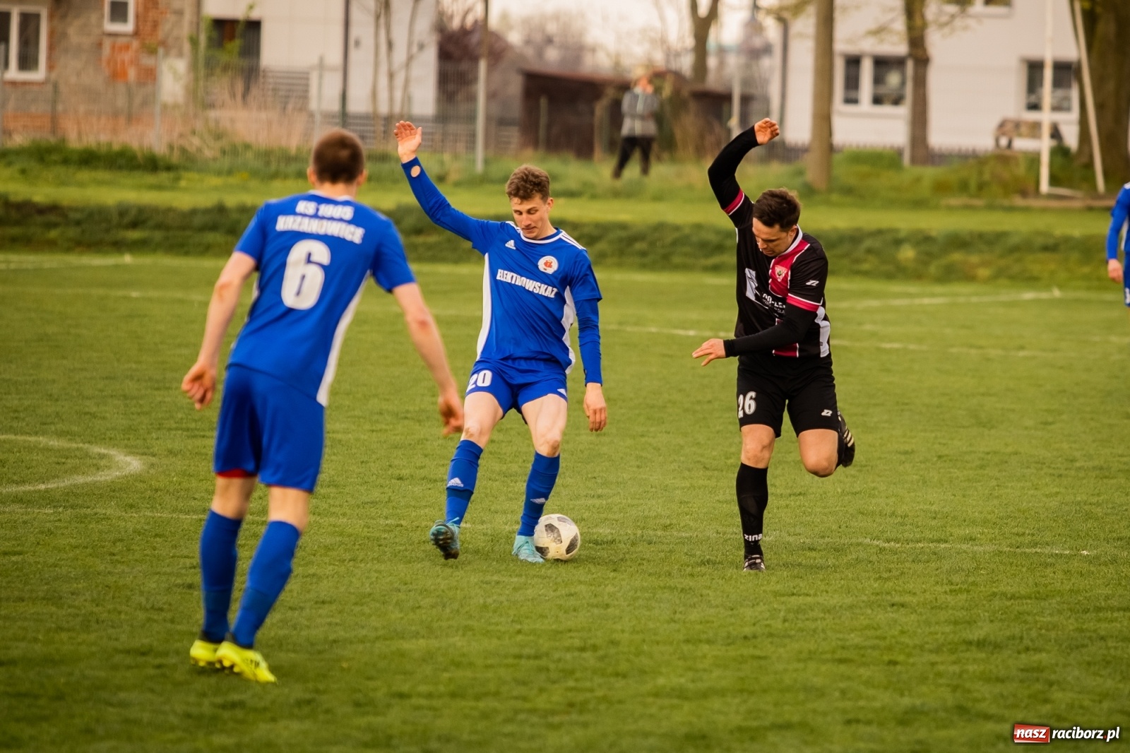Zdjęcie w galerii na portalu naszraciborz.pl: Krzanowice zdeklasowały Czerwionkę [FOTO] wiadomości z regionu