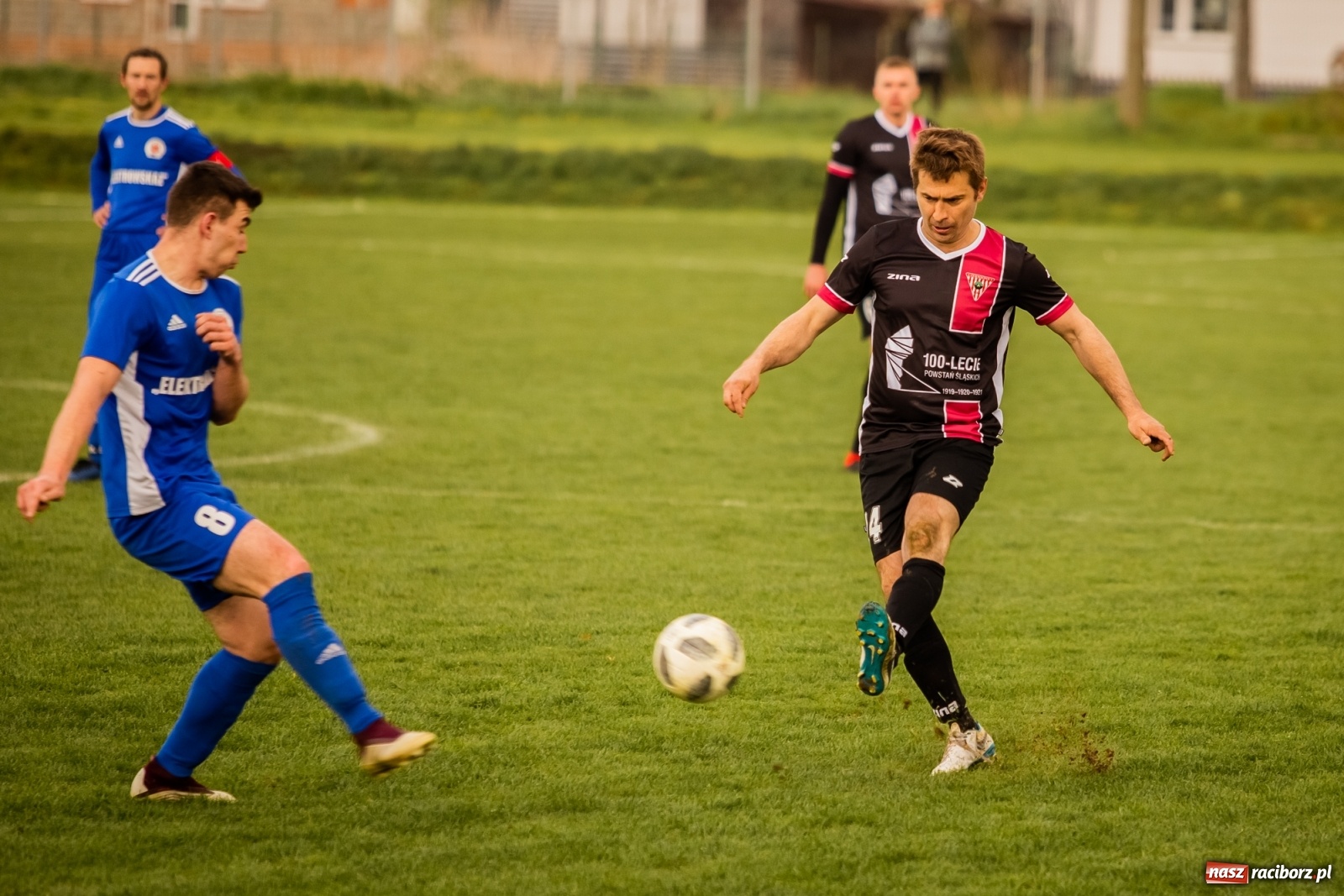 Zdjęcie w galerii na portalu naszraciborz.pl: Krzanowice zdeklasowały Czerwionkę [FOTO] wiadomości z regionu