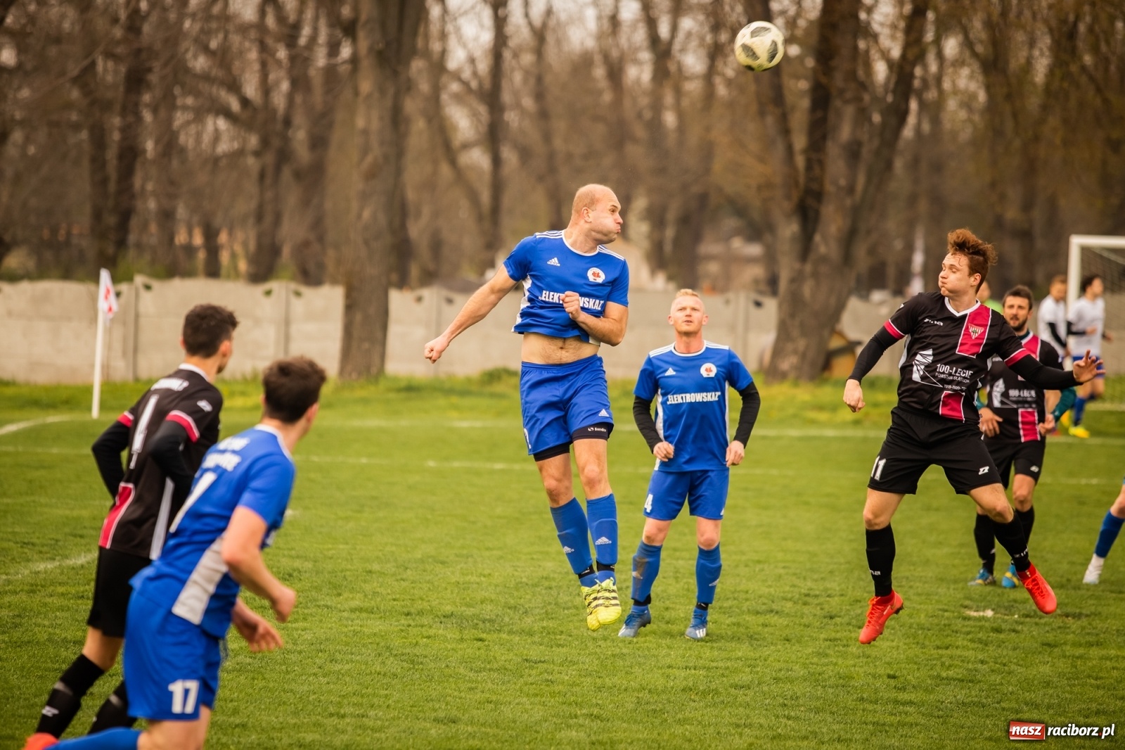 Zdjęcie w galerii na portalu naszraciborz.pl: Krzanowice zdeklasowały Czerwionkę [FOTO] wiadomości z regionu