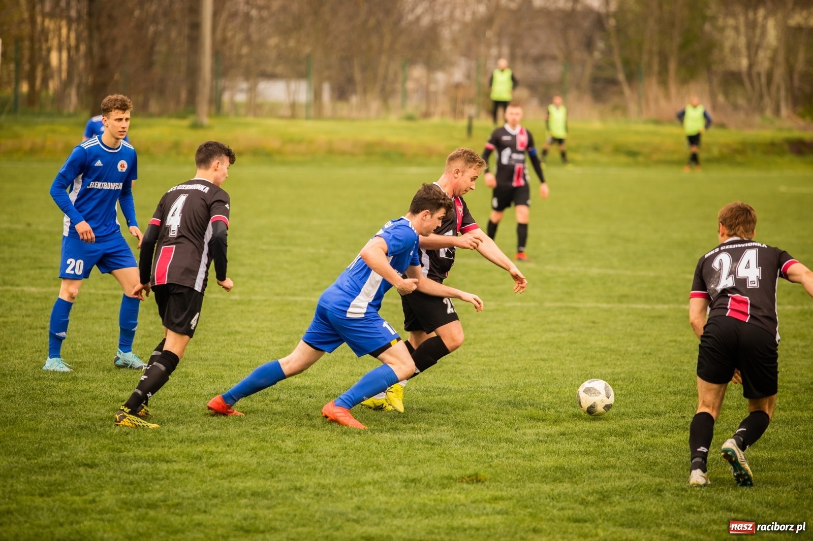 Zdjęcie w galerii na portalu naszraciborz.pl: Krzanowice zdeklasowały Czerwionkę [FOTO] wiadomości z regionu