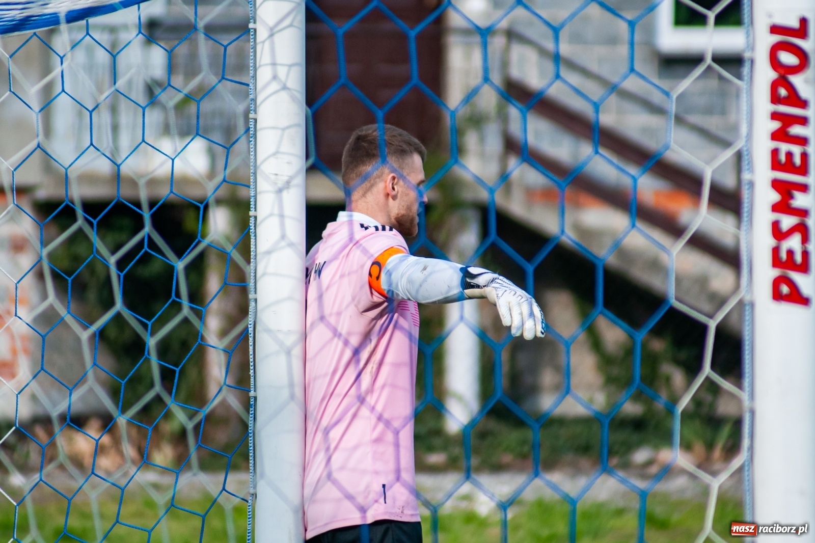 Zdjęcie w galerii na portalu naszraciborz.pl: Unia Racibórz nie potrafi odbić się od dna. Kolejna wygrana Krzyżanowic [FOTO] wiadomości z regionu