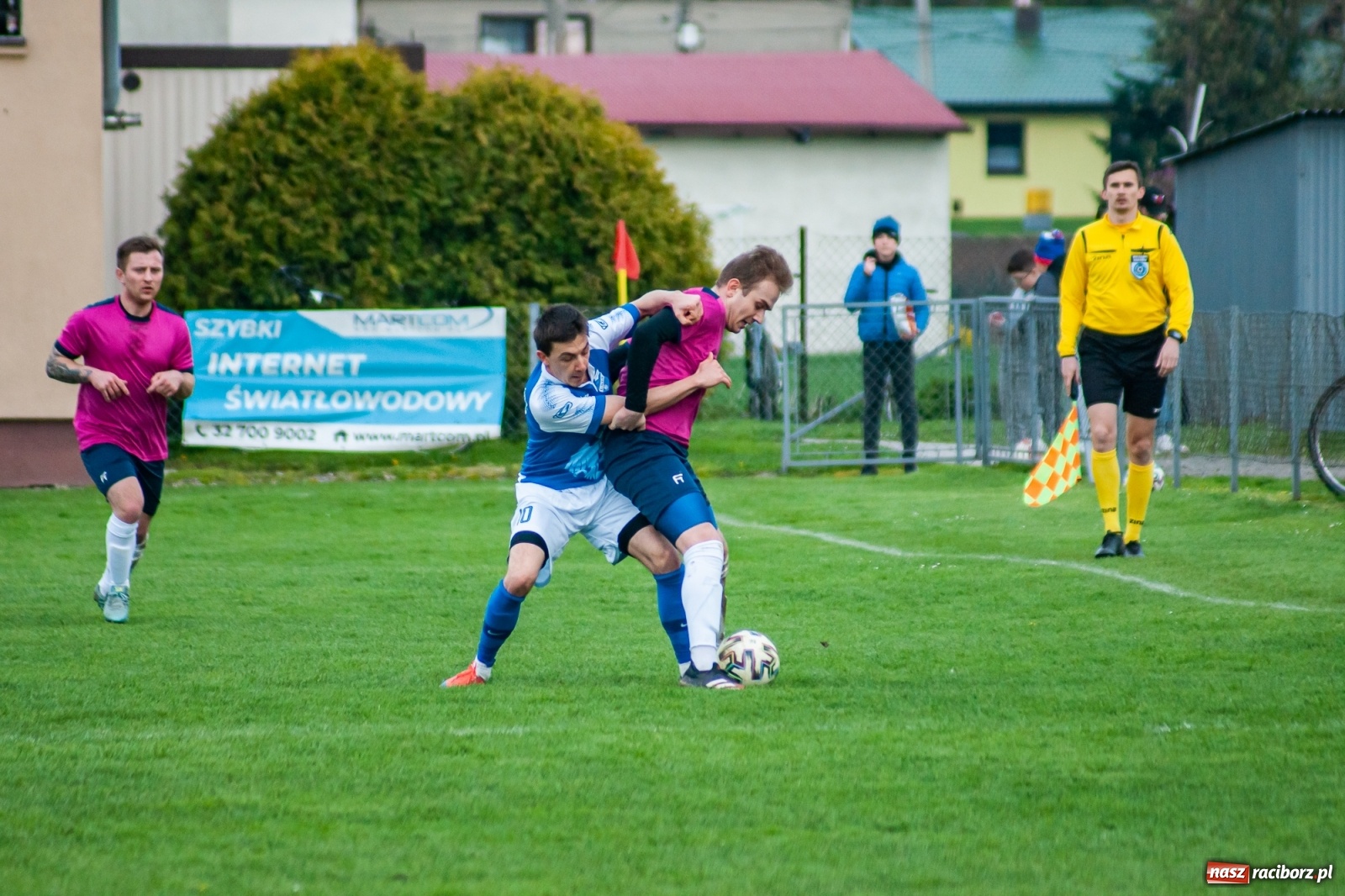 Zdjęcie w galerii na portalu naszraciborz.pl: Unia Racibórz nie potrafi odbić się od dna. Kolejna wygrana Krzyżanowic [FOTO] wiadomości z regionu