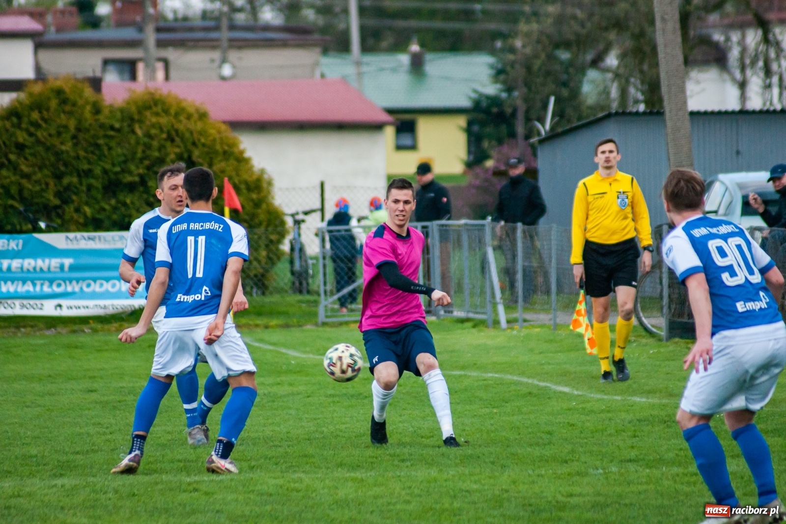 Zdjęcie w galerii na portalu naszraciborz.pl: Unia Racibórz nie potrafi odbić się od dna. Kolejna wygrana Krzyżanowic [FOTO] wiadomości z regionu