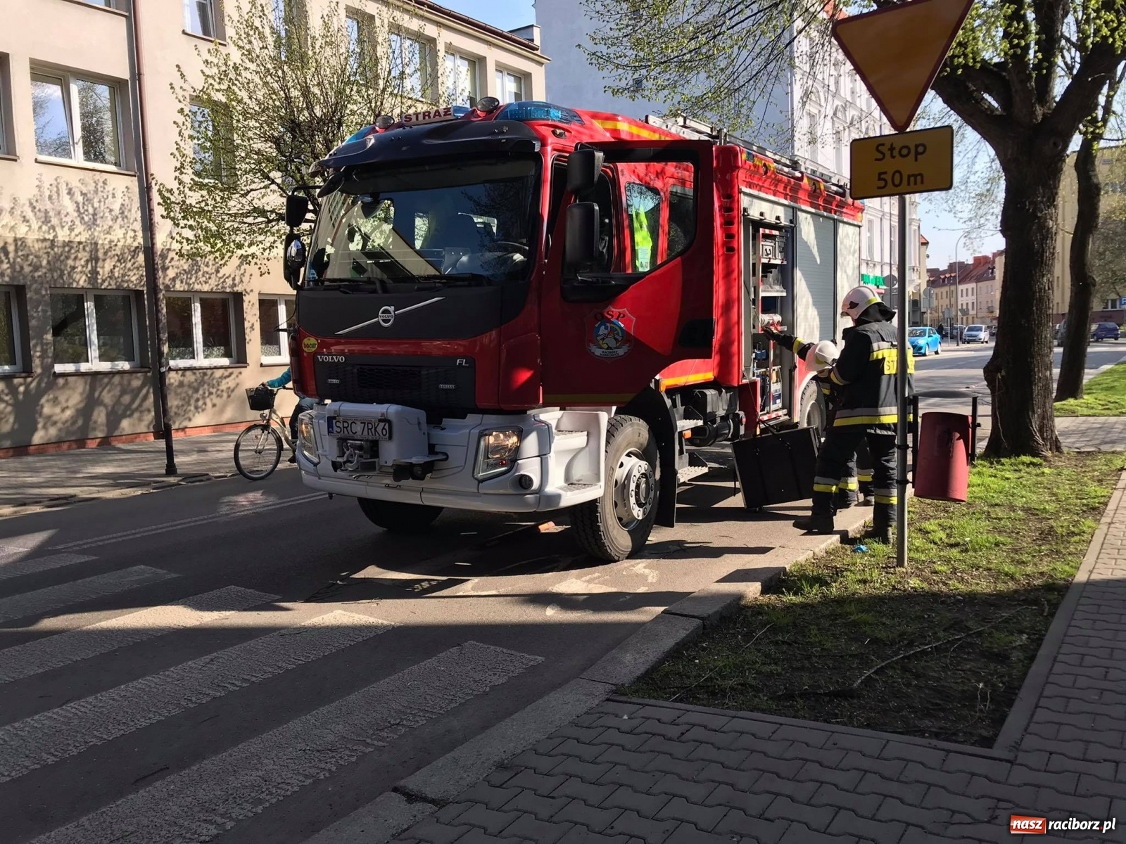 Zdjęcie w galerii na portalu naszraciborz.pl: Alarmy bombowe w raciborskich szkołach  wiadomości z regionu