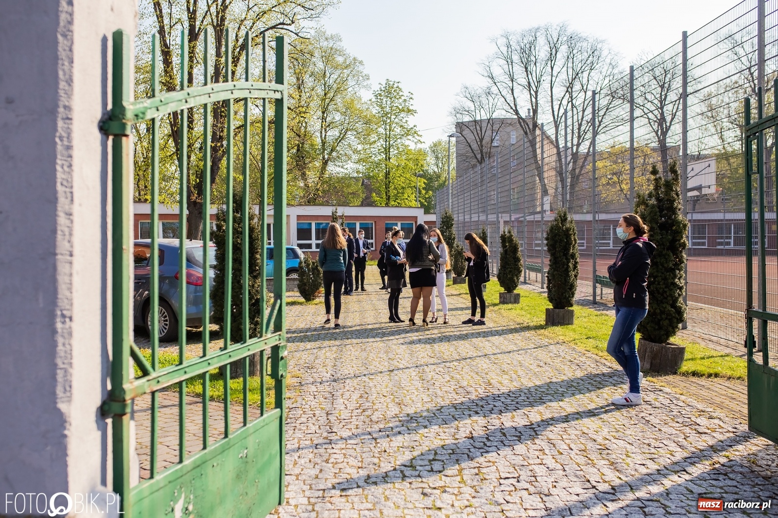 Zdjęcie w galerii na portalu naszraciborz.pl: Ruszyły matury 2021. Lalka i Ziemia Obiecana z języka polskiego wiadomości z regionu