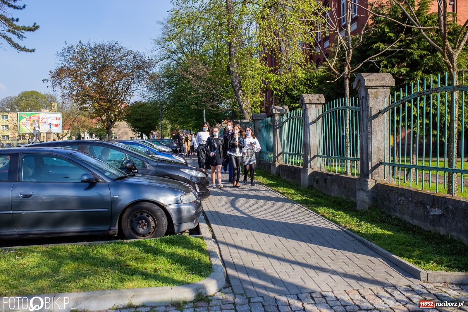 Zdjęcie w galerii na portalu naszraciborz.pl: Ruszyły matury 2021. Lalka i Ziemia Obiecana z języka polskiego wiadomości z regionu