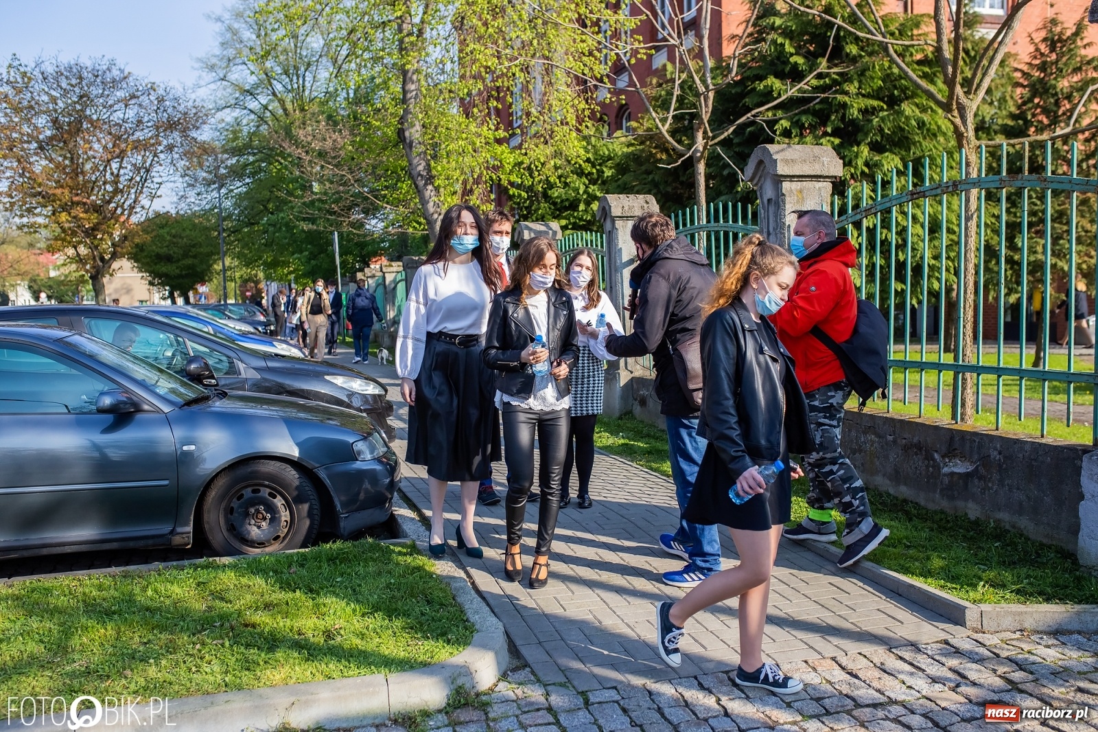 Zdjęcie w galerii na portalu naszraciborz.pl: Ruszyły matury 2021. Lalka i Ziemia Obiecana z języka polskiego wiadomości z regionu