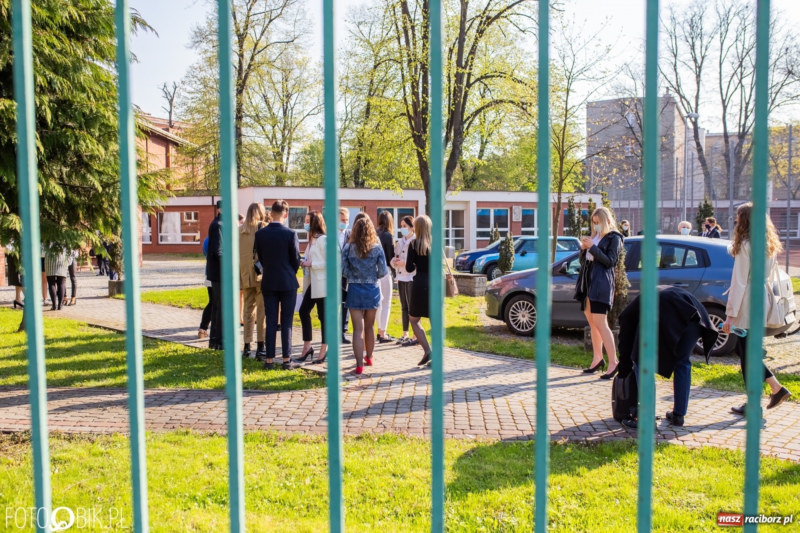 Zdjęcie w galerii na portalu naszraciborz.pl: Ruszyły matury 2021. Lalka i Ziemia Obiecana z języka polskiego wiadomości z regionu