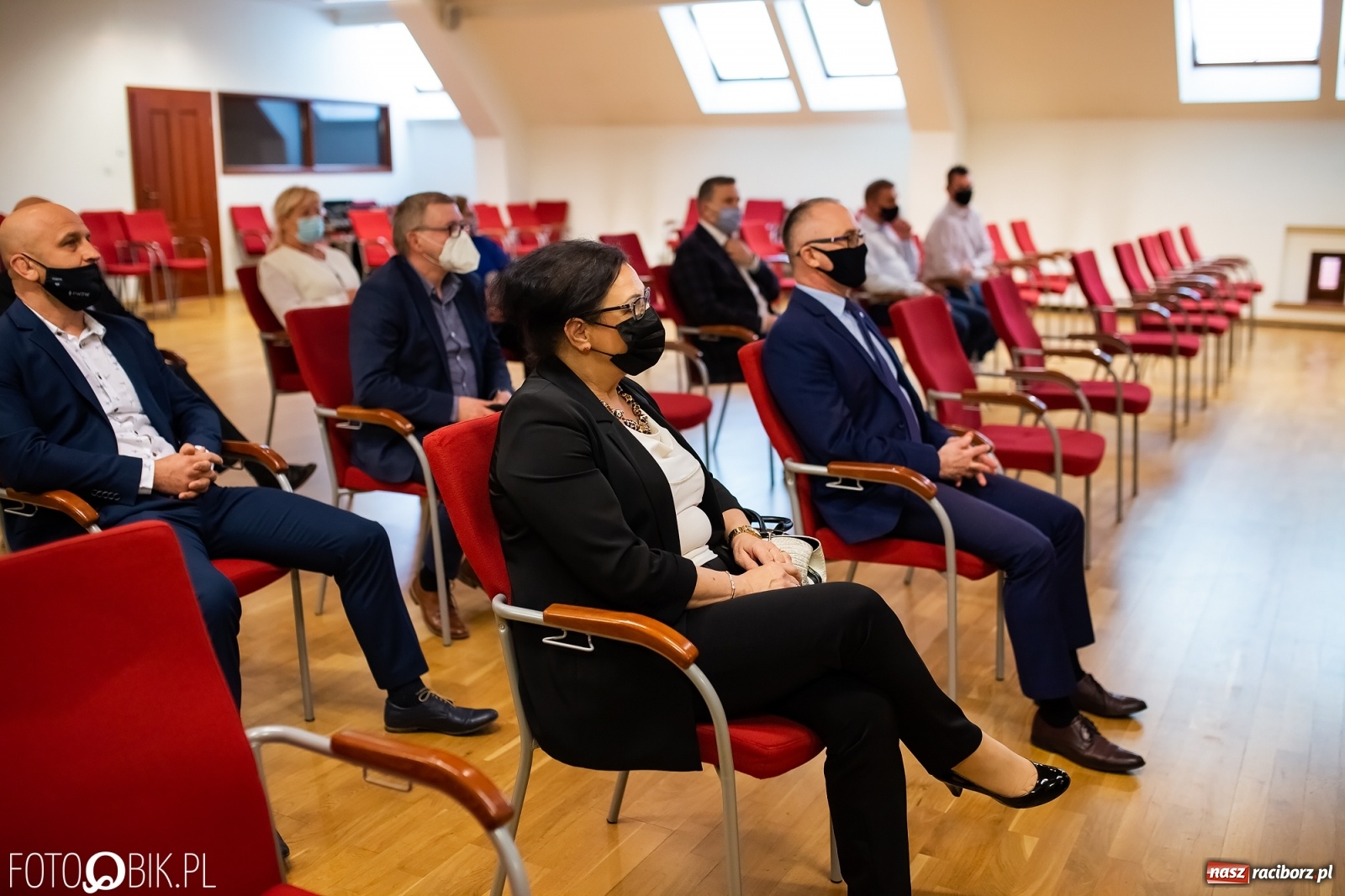 Zdjęcie w galerii na portalu naszraciborz.pl: Starosta wręczył na zamku nagrody dla działaczy i trenerów wiadomości z regionu