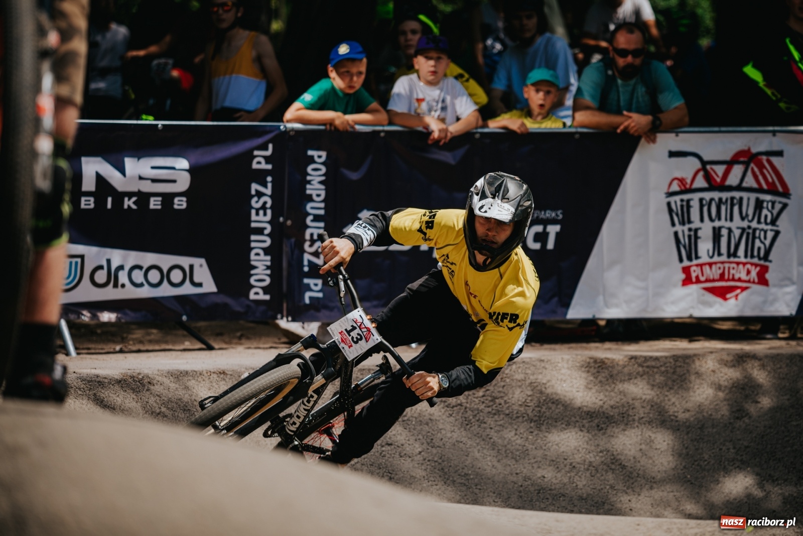 Zdjęcie w galerii na portalu naszraciborz.pl: Nie pompujesz, nie jedziesz. Weź udział w zawodach na pumptracku wiadomości z regionu