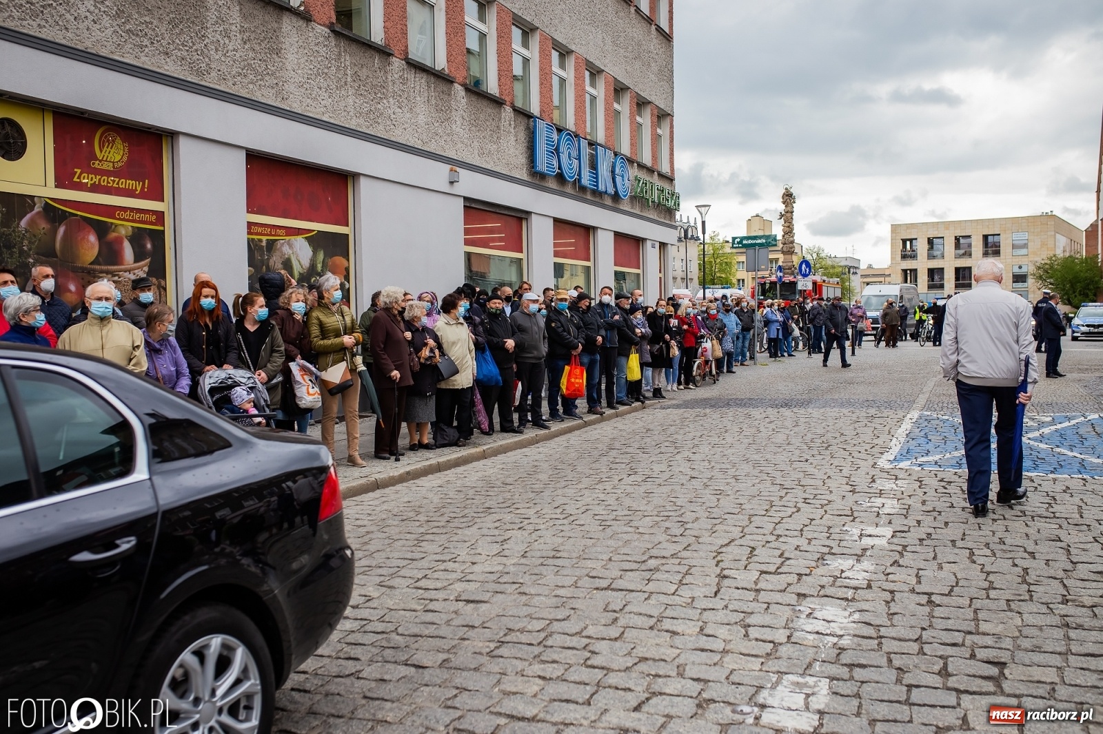 Zdjęcie w galerii na portalu naszraciborz.pl: Uroczystości pogrzebowe śp. asp. Michała Kędzierskiego [FOTO i WIDEO]  wiadomości z regionu