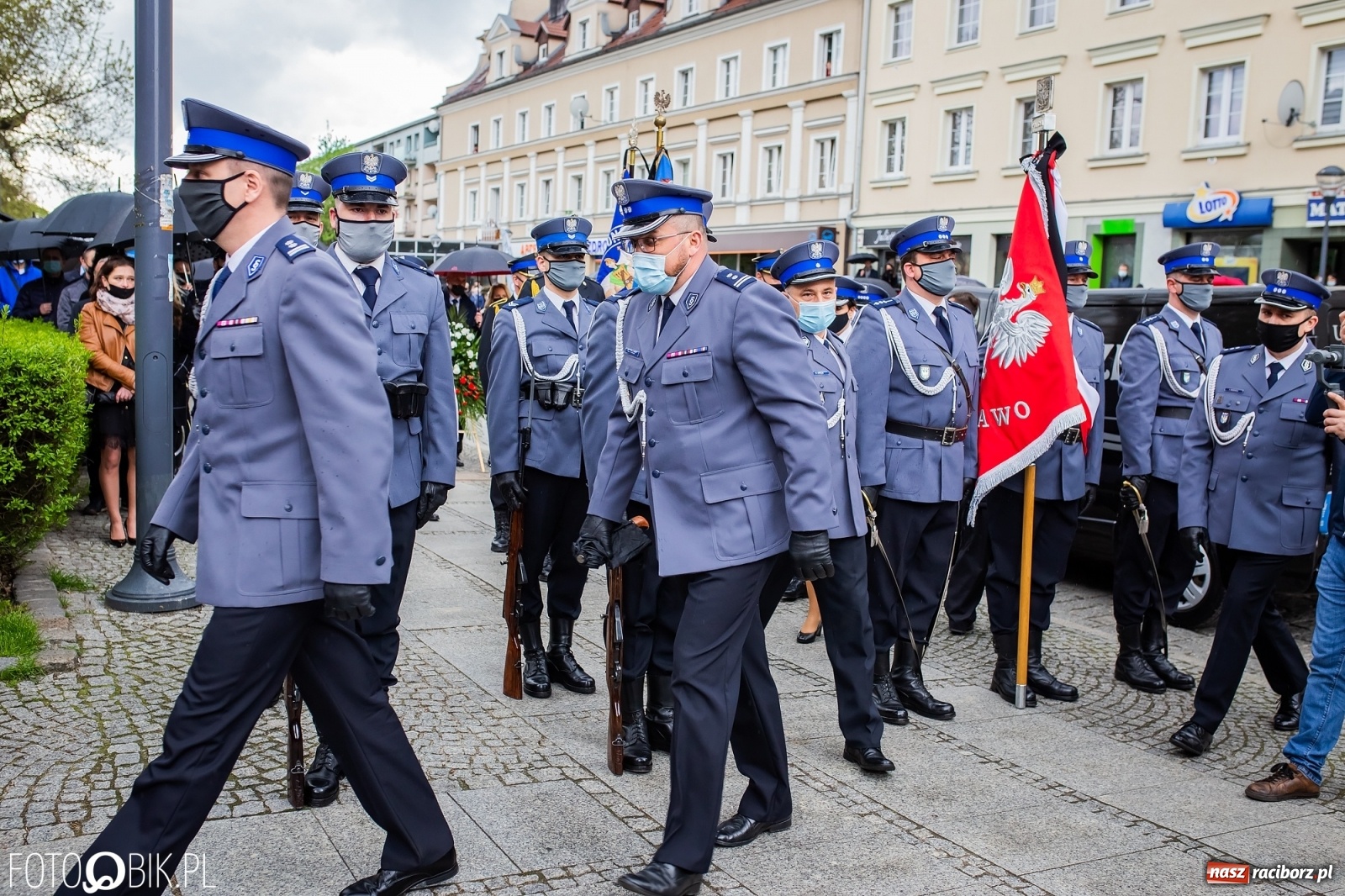 Zdjęcie w galerii na portalu naszraciborz.pl: Uroczystości pogrzebowe śp. asp. Michała Kędzierskiego [FOTO i WIDEO]  wiadomości z regionu