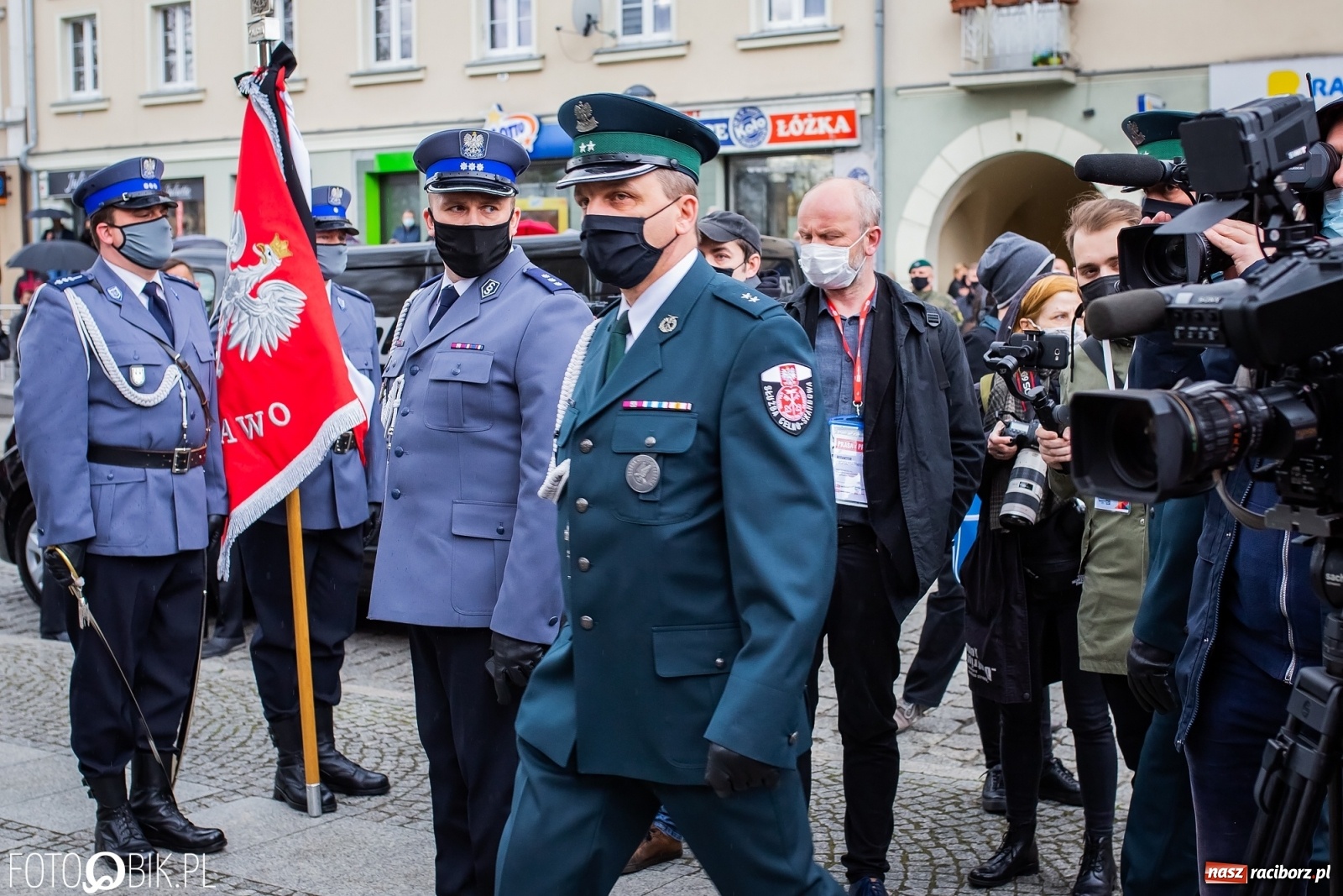Zdjęcie w galerii na portalu naszraciborz.pl: Uroczystości pogrzebowe śp. asp. Michała Kędzierskiego [FOTO i WIDEO]  wiadomości z regionu
