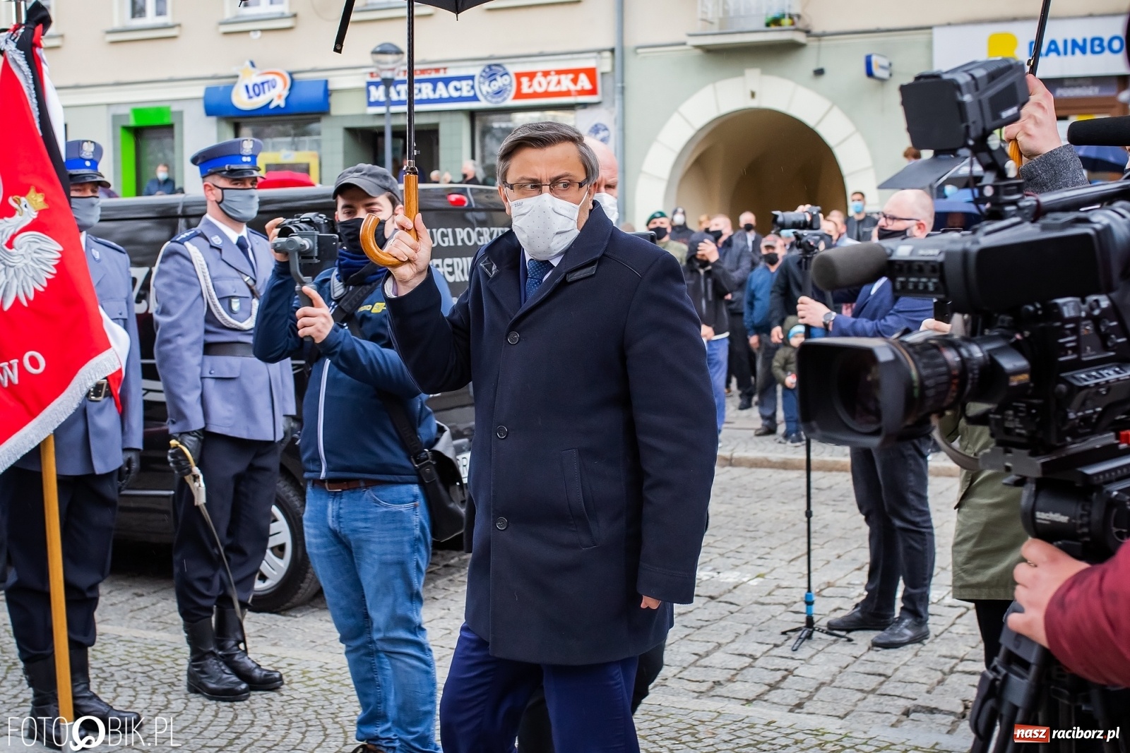Zdjęcie w galerii na portalu naszraciborz.pl: Uroczystości pogrzebowe śp. asp. Michała Kędzierskiego [FOTO i WIDEO]  wiadomości z regionu