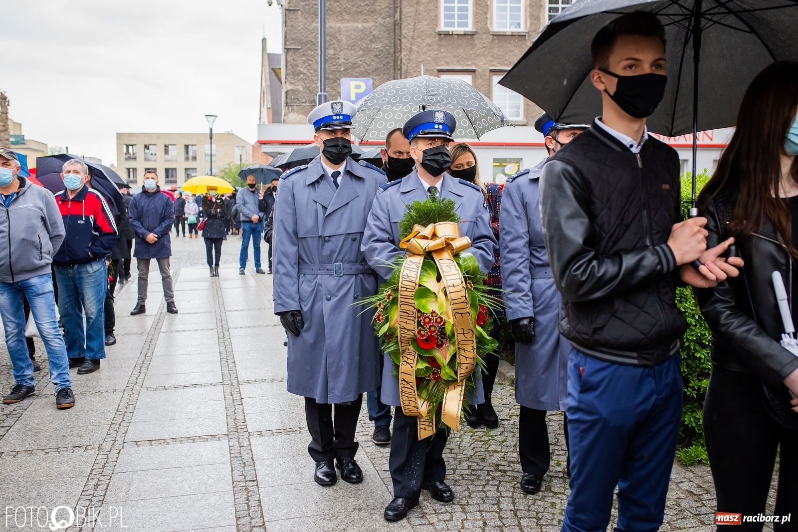 Zdjęcie w galerii na portalu naszraciborz.pl: Uroczystości pogrzebowe śp. asp. Michała Kędzierskiego [FOTO i WIDEO]  wiadomości z regionu