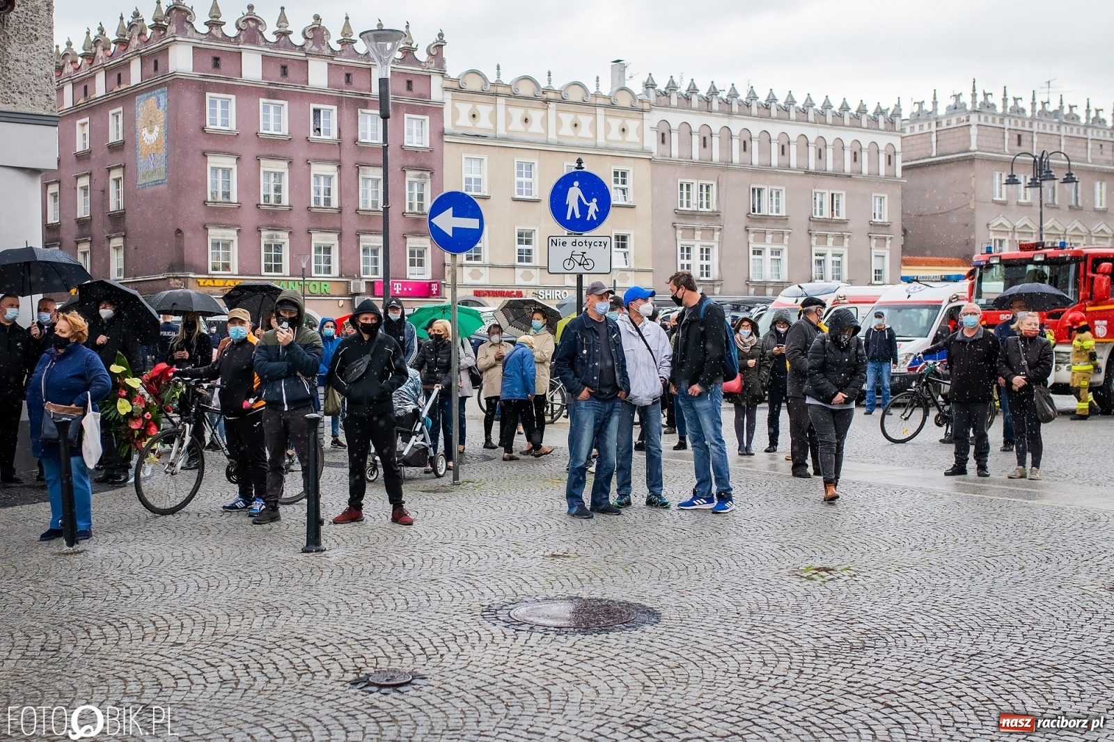Zdjęcie w galerii na portalu naszraciborz.pl: Uroczystości pogrzebowe śp. asp. Michała Kędzierskiego [FOTO i WIDEO]  wiadomości z regionu