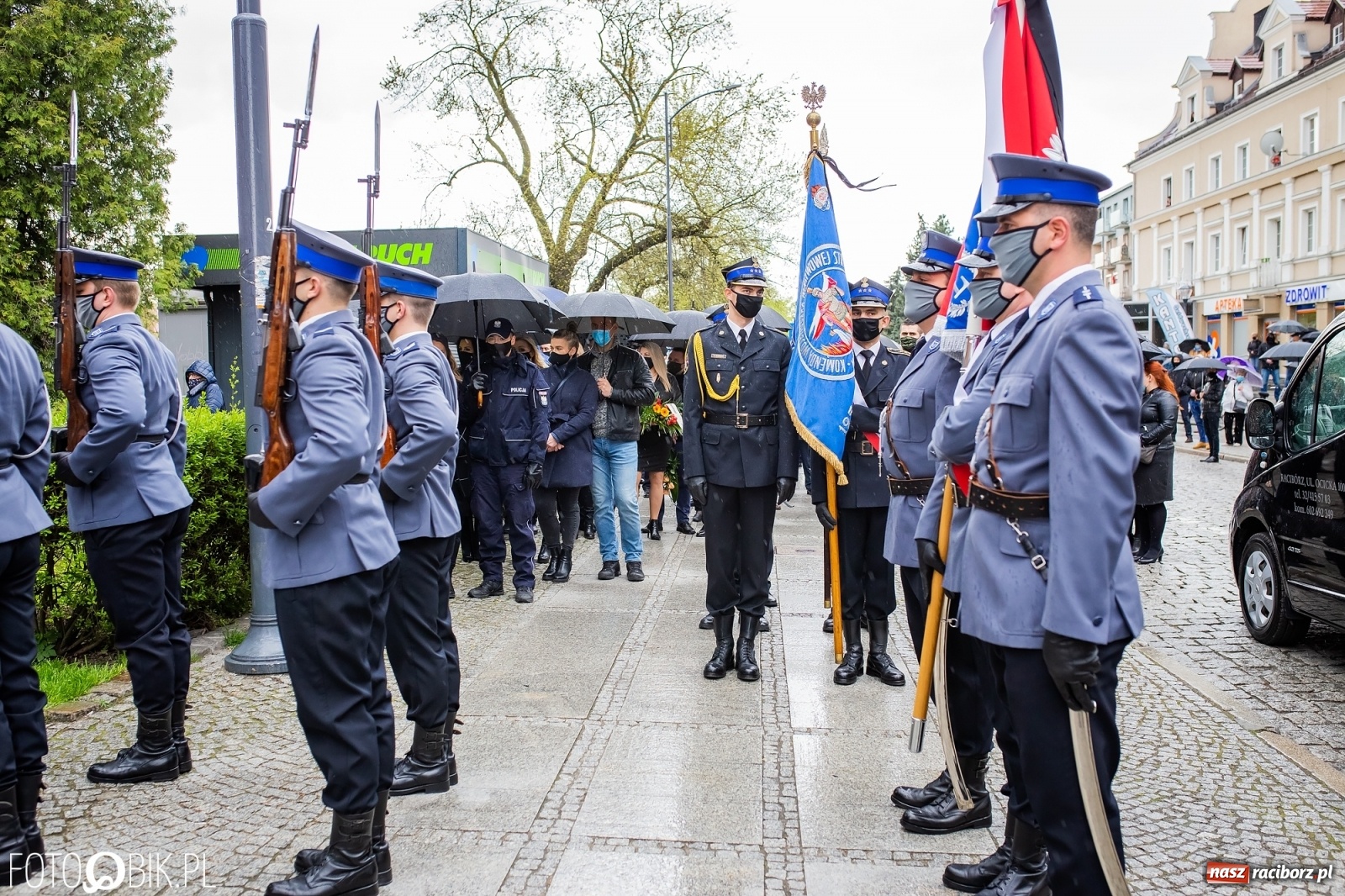 Zdjęcie w galerii na portalu naszraciborz.pl: Uroczystości pogrzebowe śp. asp. Michała Kędzierskiego [FOTO i WIDEO]  wiadomości z regionu