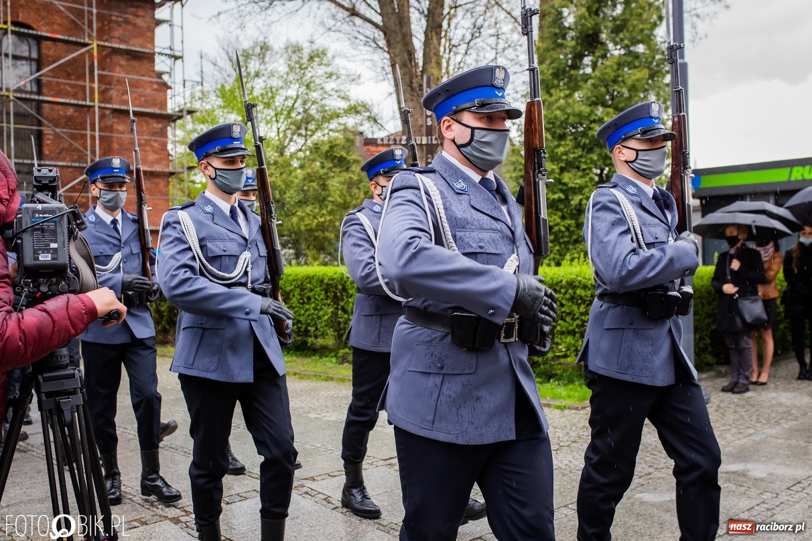 Zdjęcie w galerii na portalu naszraciborz.pl: Uroczystości pogrzebowe śp. asp. Michała Kędzierskiego [FOTO i WIDEO]  wiadomości z regionu