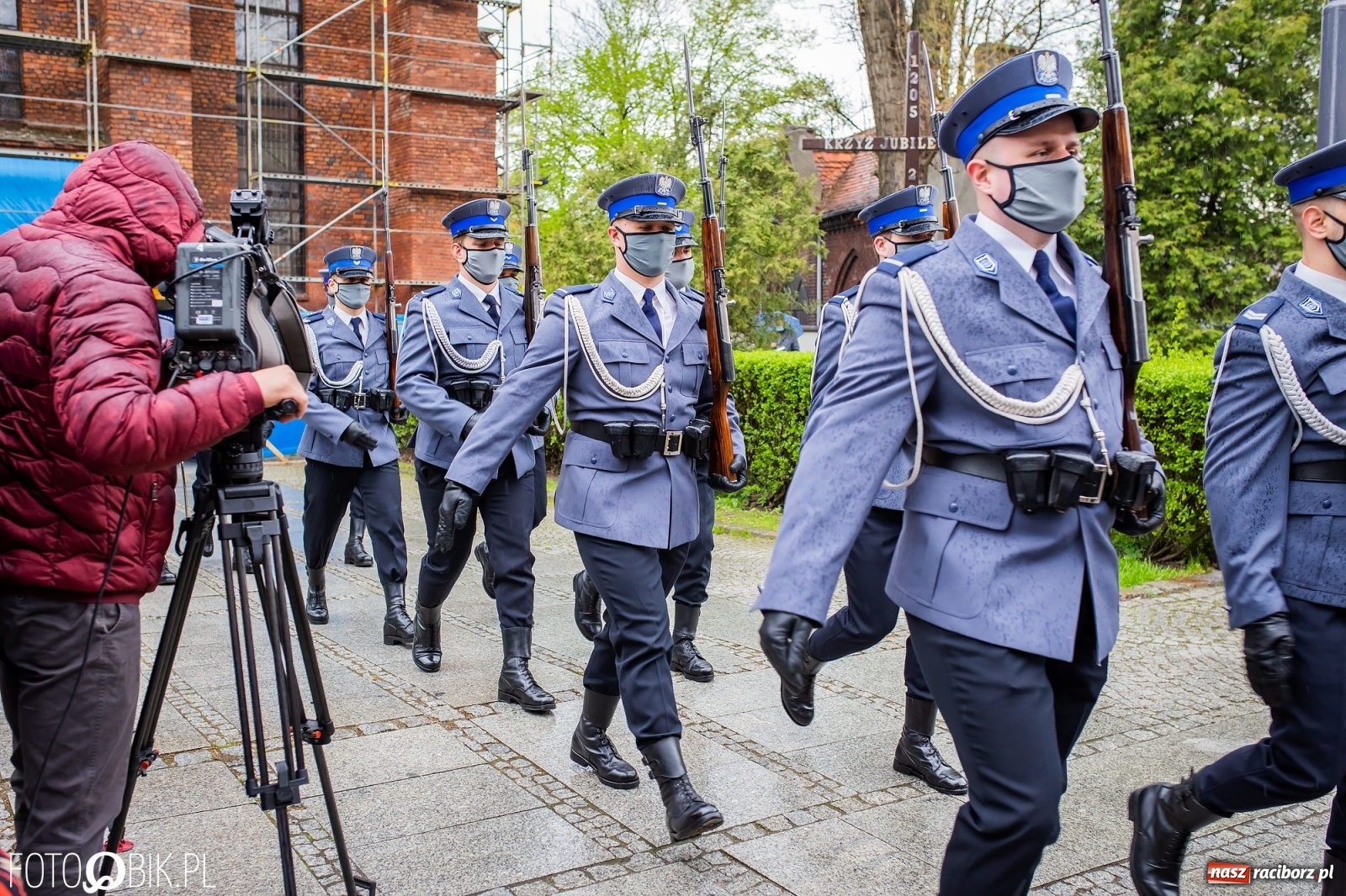 Zdjęcie w galerii na portalu naszraciborz.pl: Uroczystości pogrzebowe śp. asp. Michała Kędzierskiego [FOTO i WIDEO]  wiadomości z regionu