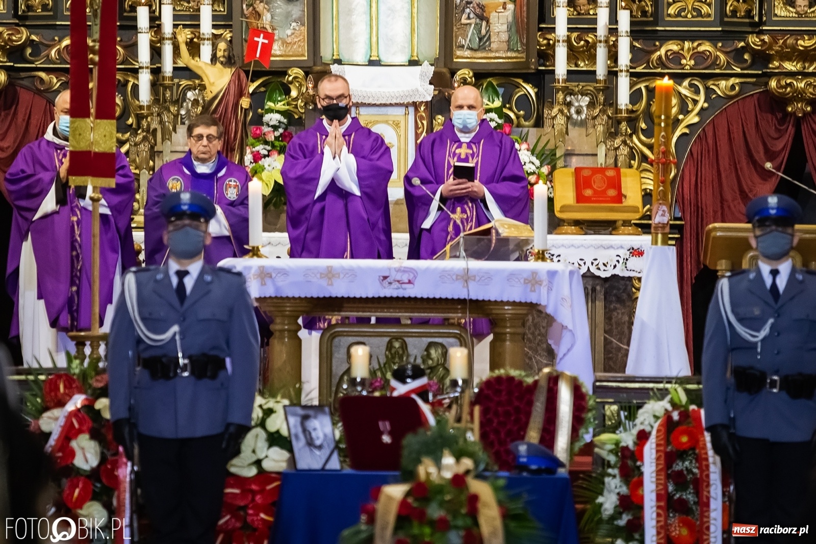 Zdjęcie w galerii na portalu naszraciborz.pl: Uroczystości pogrzebowe śp. asp. Michała Kędzierskiego [FOTO i WIDEO]  wiadomości z regionu