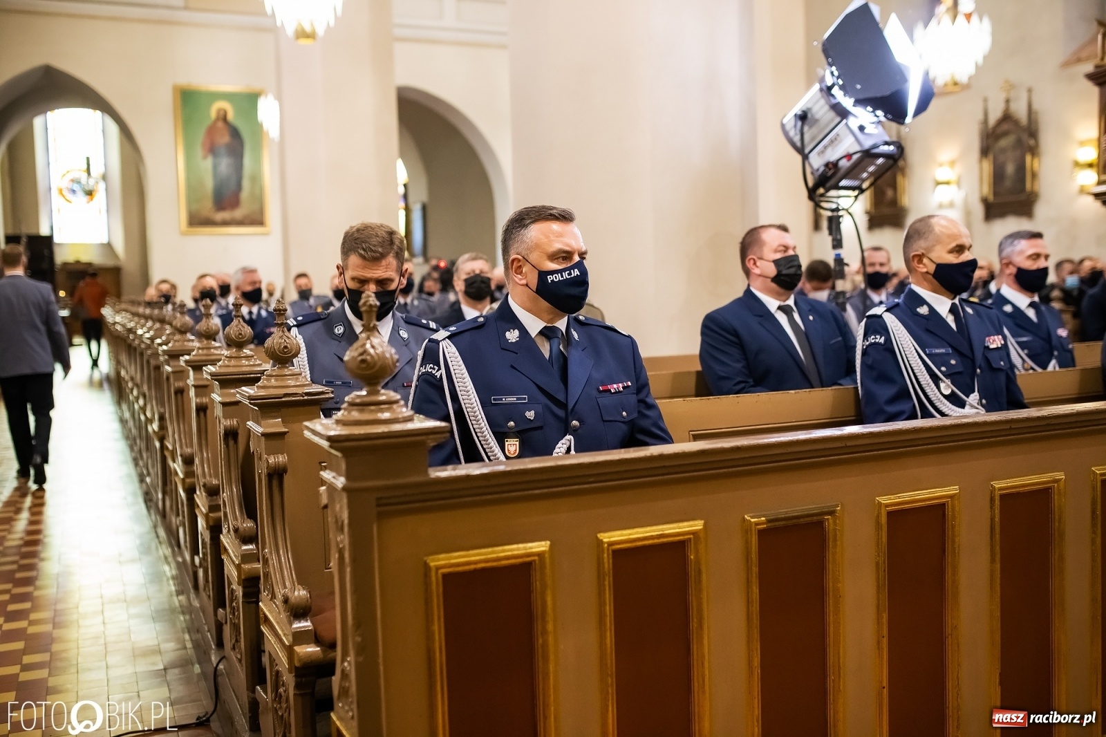Zdjęcie w galerii na portalu naszraciborz.pl: Uroczystości pogrzebowe śp. asp. Michała Kędzierskiego [FOTO i WIDEO]  wiadomości z regionu