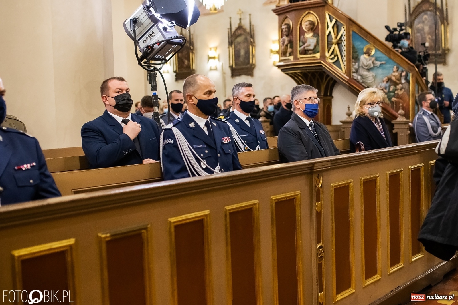 Zdjęcie w galerii na portalu naszraciborz.pl: Uroczystości pogrzebowe śp. asp. Michała Kędzierskiego [FOTO i WIDEO]  wiadomości z regionu