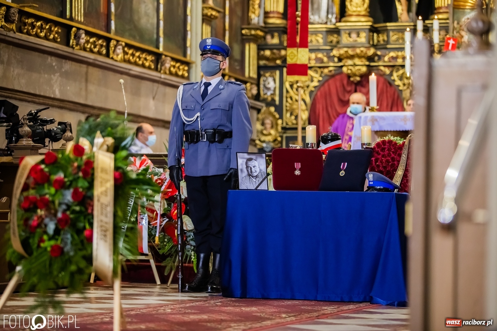 Zdjęcie w galerii na portalu naszraciborz.pl: Uroczystości pogrzebowe śp. asp. Michała Kędzierskiego [FOTO i WIDEO]  wiadomości z regionu