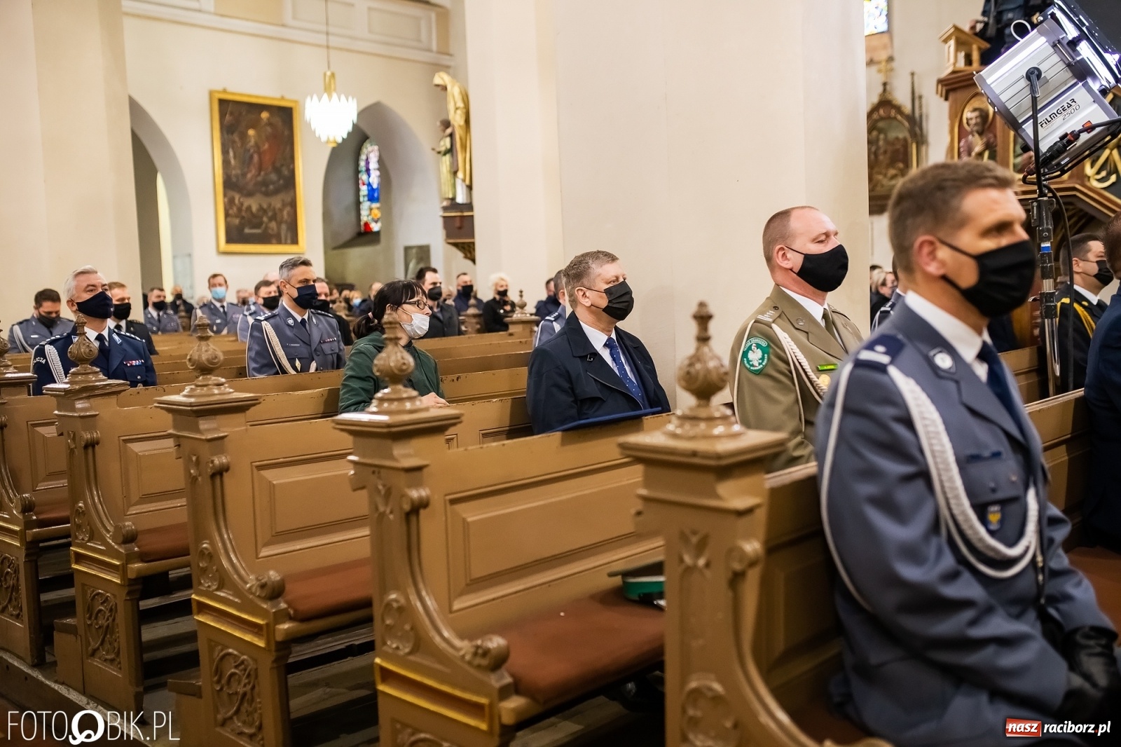 Zdjęcie w galerii na portalu naszraciborz.pl: Uroczystości pogrzebowe śp. asp. Michała Kędzierskiego [FOTO i WIDEO]  wiadomości z regionu