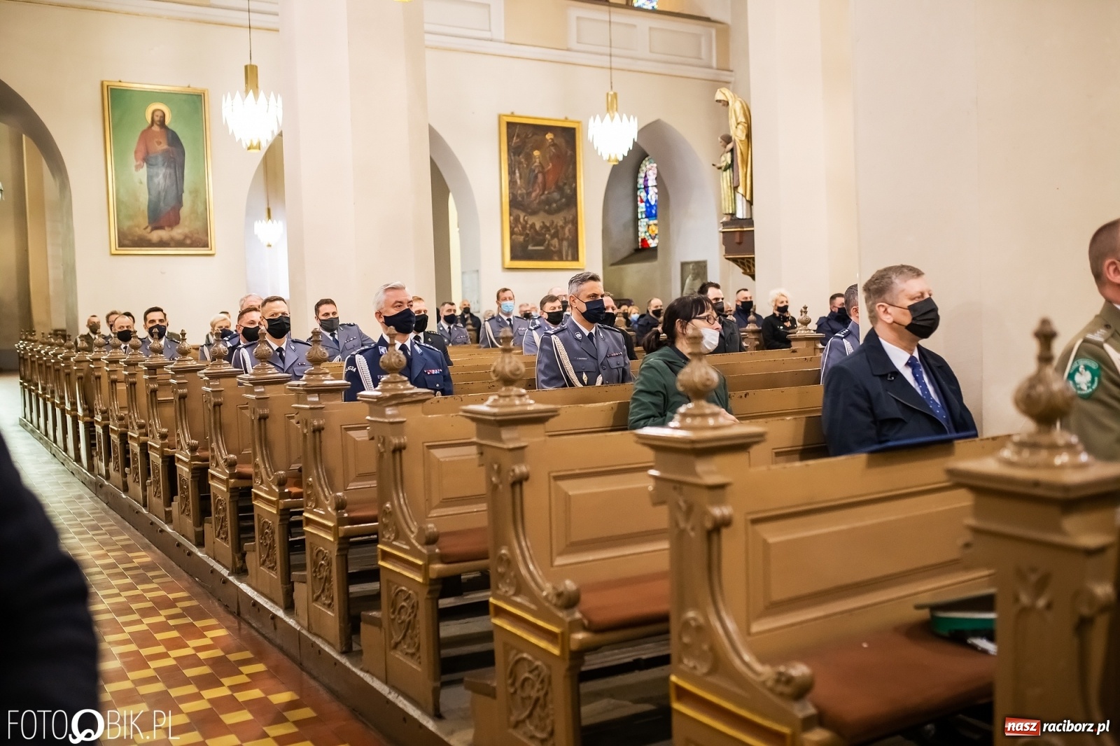 Zdjęcie w galerii na portalu naszraciborz.pl: Uroczystości pogrzebowe śp. asp. Michała Kędzierskiego [FOTO i WIDEO]  wiadomości z regionu