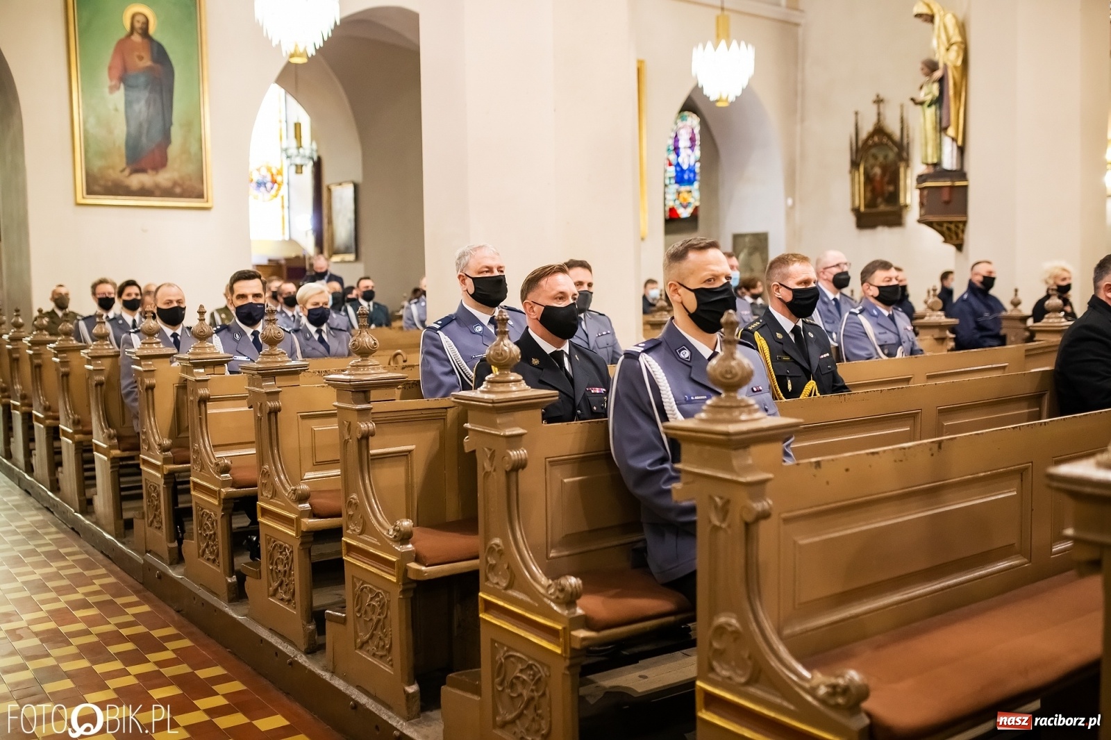 Zdjęcie w galerii na portalu naszraciborz.pl: Uroczystości pogrzebowe śp. asp. Michała Kędzierskiego [FOTO i WIDEO]  wiadomości z regionu