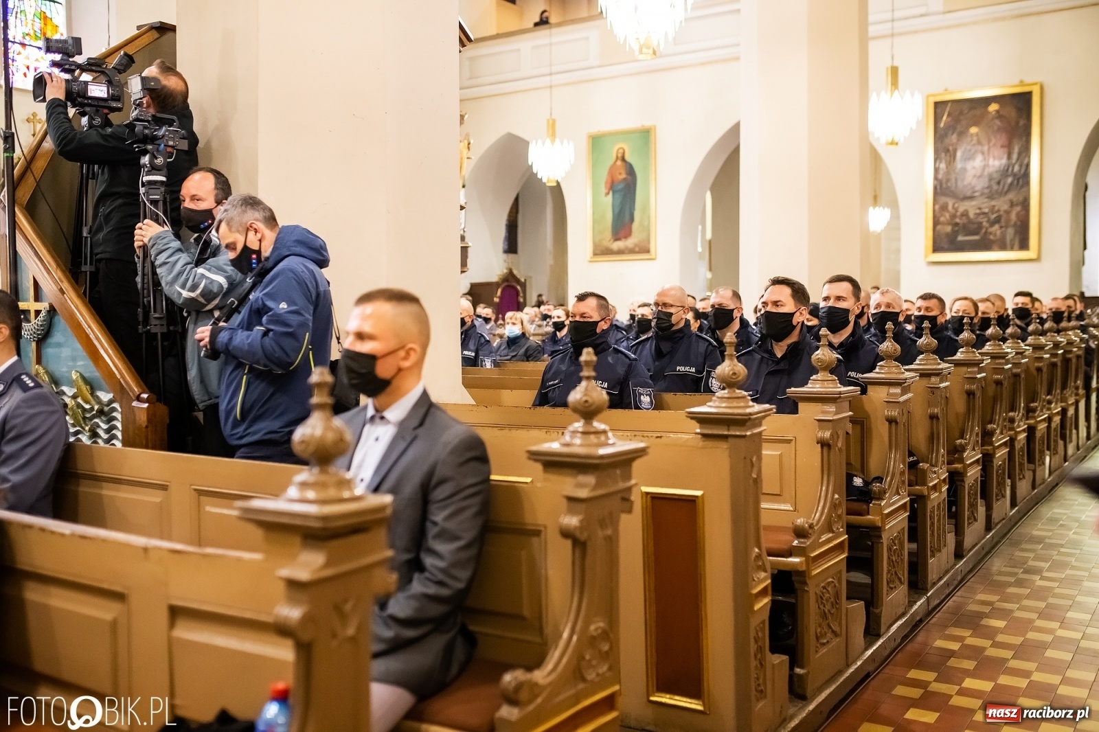 Zdjęcie w galerii na portalu naszraciborz.pl: Uroczystości pogrzebowe śp. asp. Michała Kędzierskiego [FOTO i WIDEO]  wiadomości z regionu