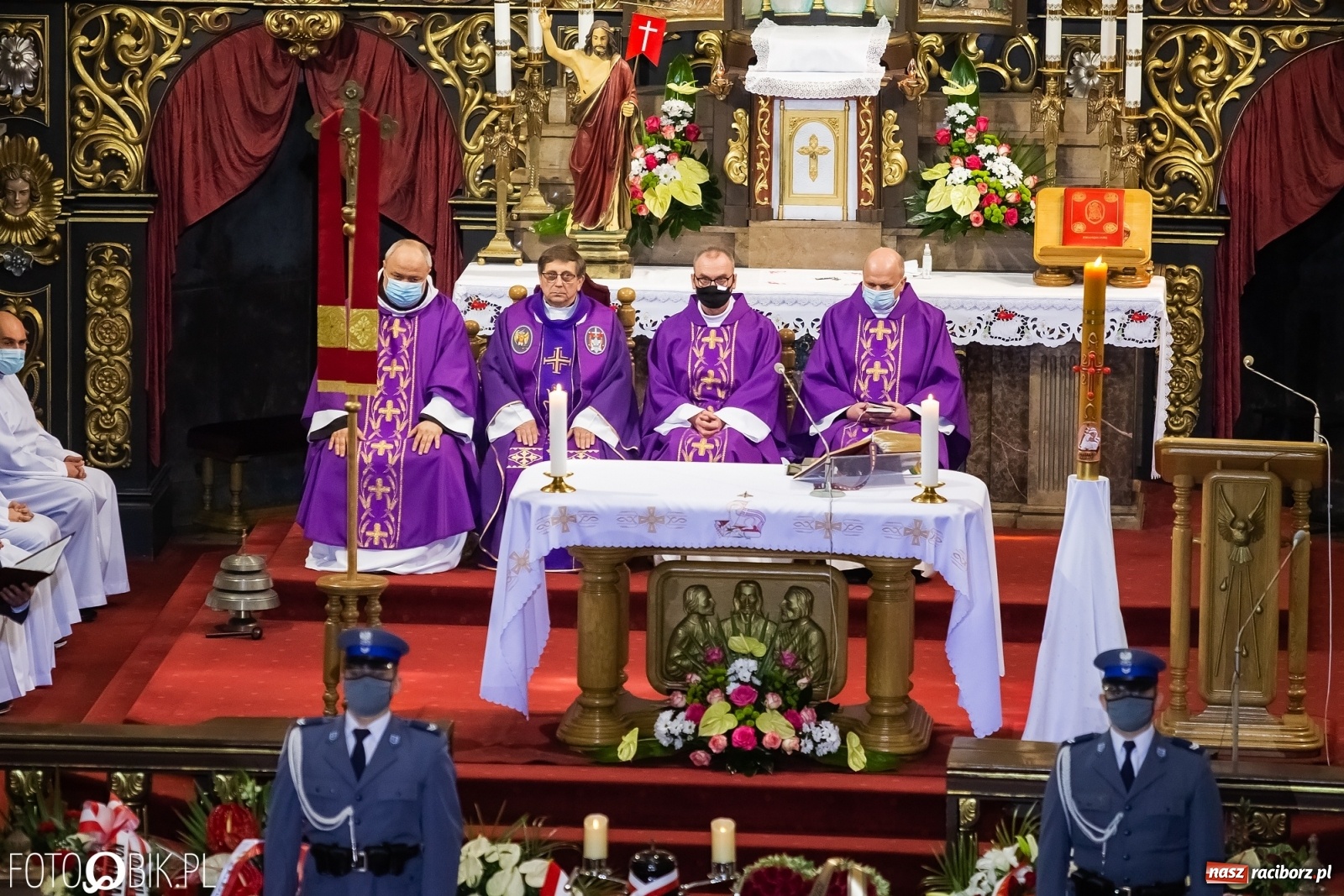 Zdjęcie w galerii na portalu naszraciborz.pl: Uroczystości pogrzebowe śp. asp. Michała Kędzierskiego [FOTO i WIDEO]  wiadomości z regionu