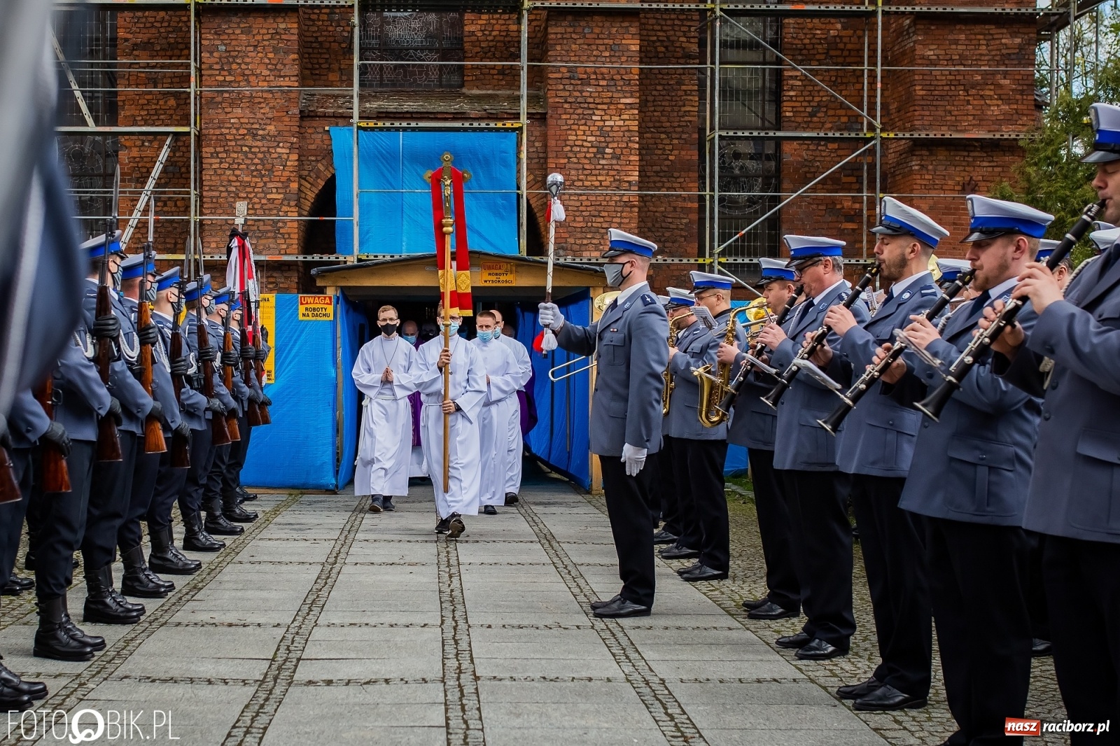 Zdjęcie w galerii na portalu naszraciborz.pl: Uroczystości pogrzebowe śp. asp. Michała Kędzierskiego [FOTO i WIDEO]  wiadomości z regionu
