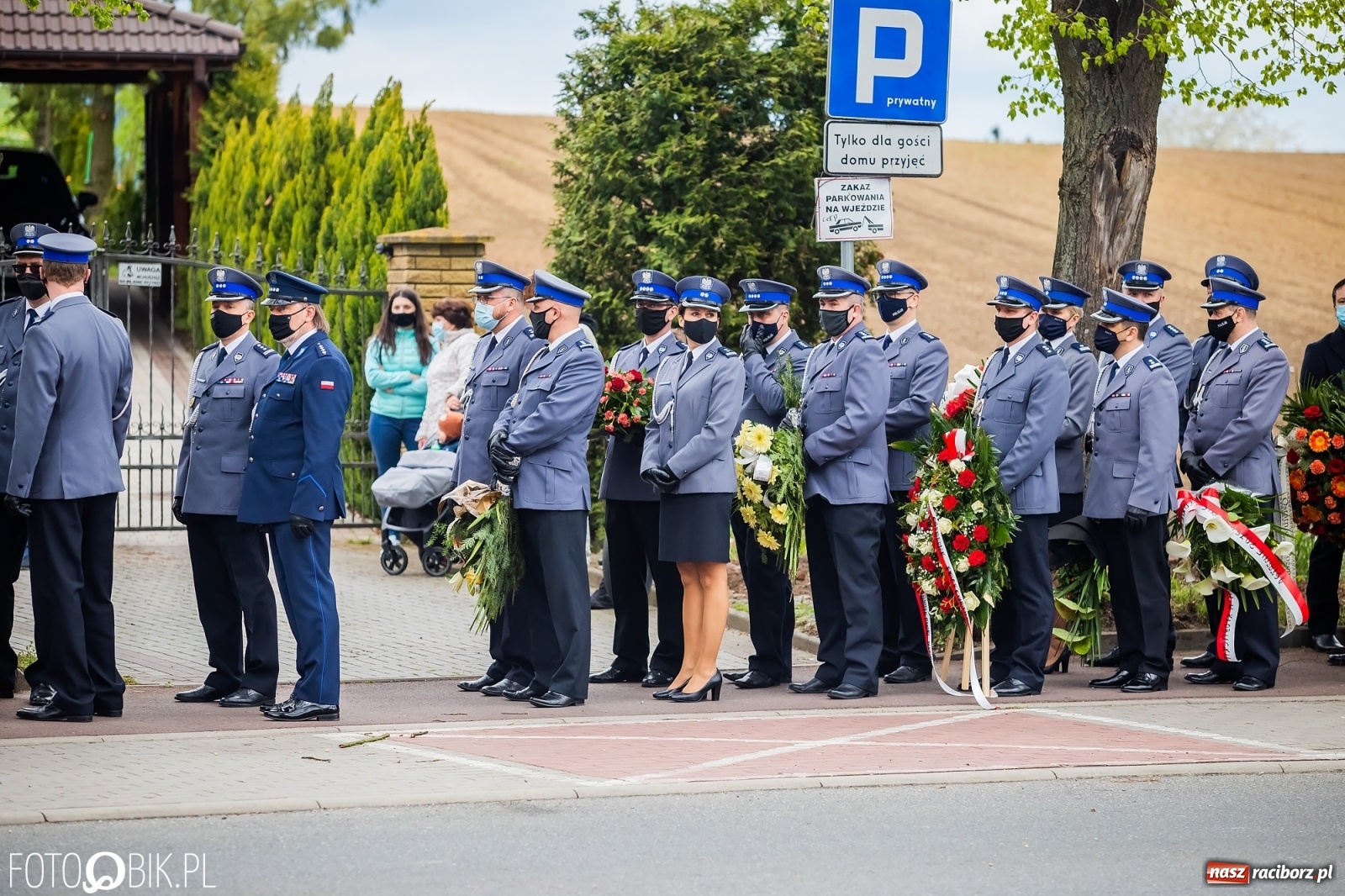 Zdjęcie w galerii na portalu naszraciborz.pl: Uroczystości pogrzebowe śp. asp. Michała Kędzierskiego [FOTO i WIDEO]  wiadomości z regionu