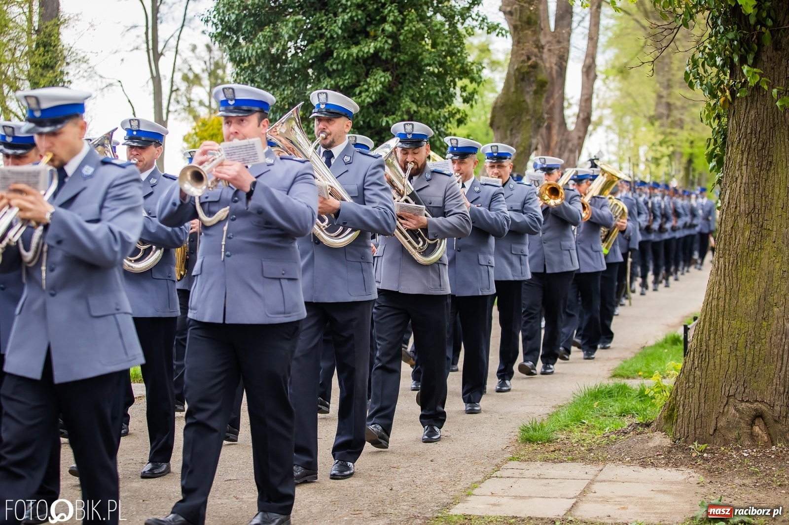 Zdjęcie w galerii na portalu naszraciborz.pl: Uroczystości pogrzebowe śp. asp. Michała Kędzierskiego [FOTO i WIDEO]  wiadomości z regionu