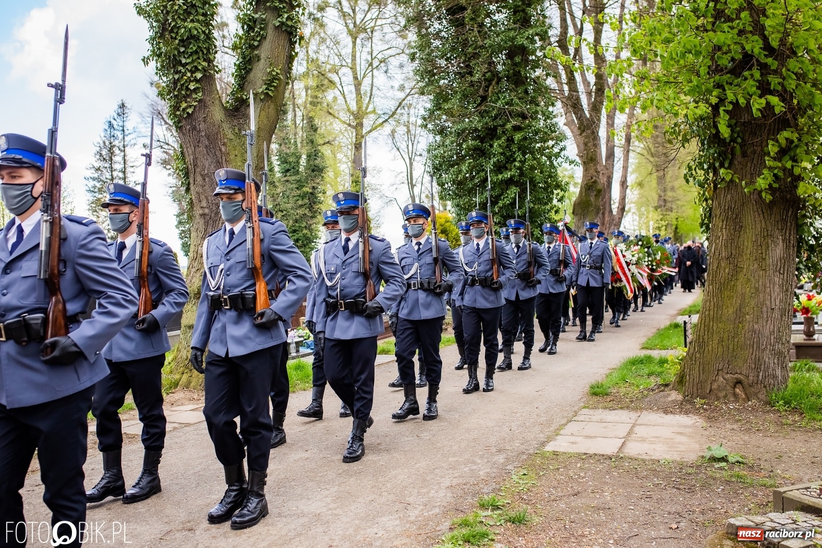Zdjęcie w galerii na portalu naszraciborz.pl: Uroczystości pogrzebowe śp. asp. Michała Kędzierskiego [FOTO i WIDEO]  wiadomości z regionu