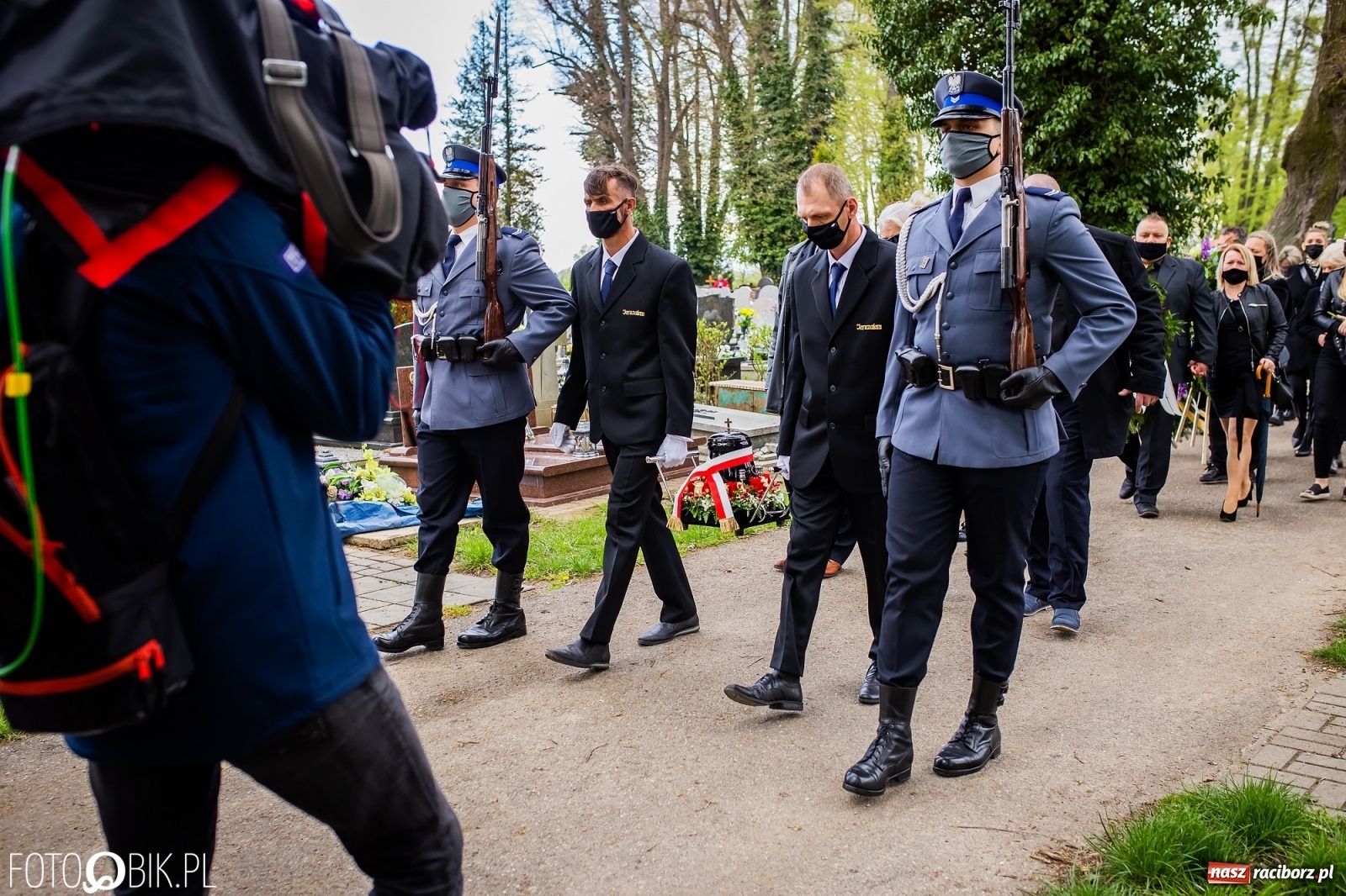 Zdjęcie w galerii na portalu naszraciborz.pl: Uroczystości pogrzebowe śp. asp. Michała Kędzierskiego [FOTO i WIDEO]  wiadomości z regionu