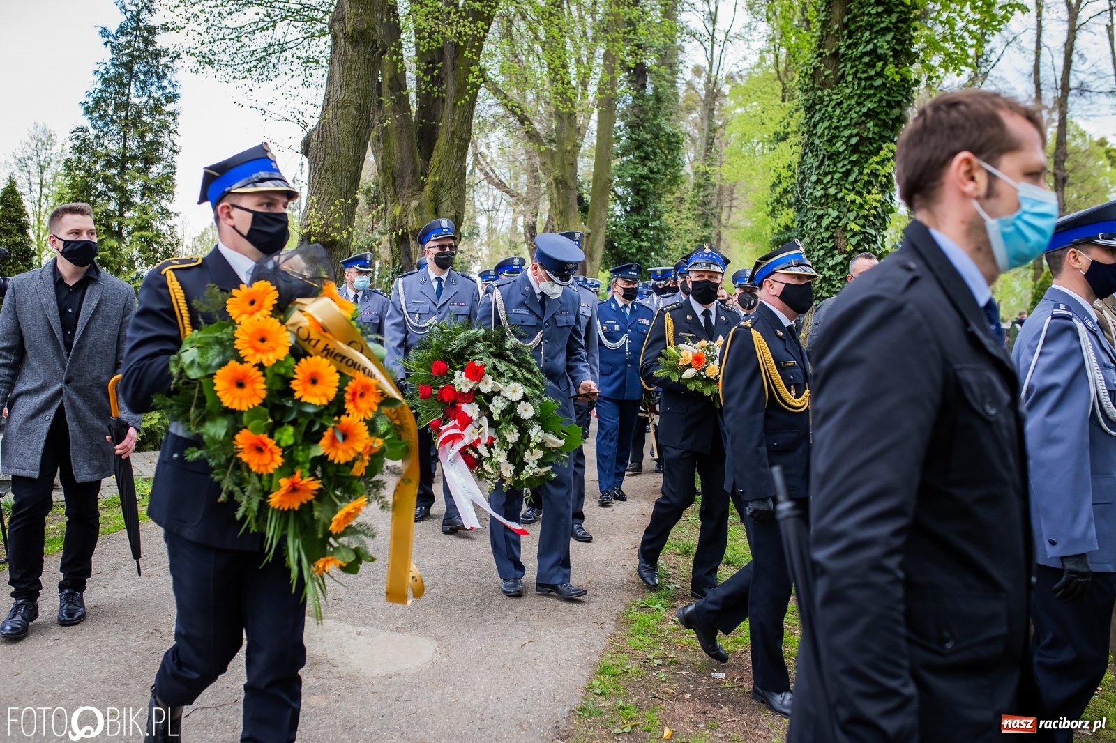 Zdjęcie w galerii na portalu naszraciborz.pl: Uroczystości pogrzebowe śp. asp. Michała Kędzierskiego [FOTO i WIDEO]  wiadomości z regionu