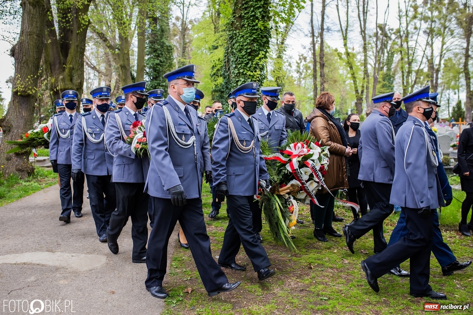 Zdjęcie w galerii na portalu naszraciborz.pl: Uroczystości pogrzebowe śp. asp. Michała Kędzierskiego [FOTO i WIDEO]  wiadomości z regionu
