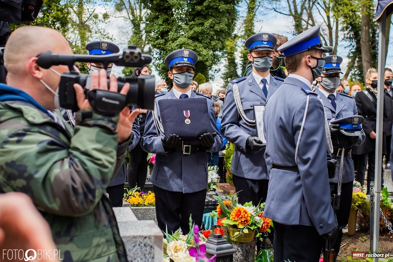 Zdjęcie w galerii na portalu naszraciborz.pl: Uroczystości pogrzebowe śp. asp. Michała Kędzierskiego [FOTO i WIDEO]  wiadomości z regionu