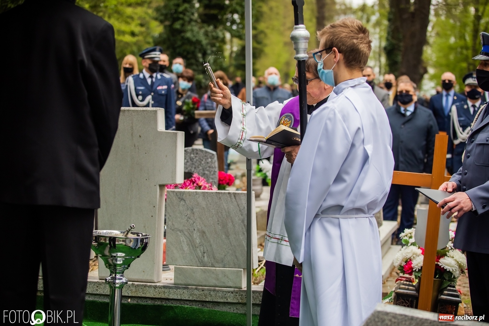 Zdjęcie w galerii na portalu naszraciborz.pl: Uroczystości pogrzebowe śp. asp. Michała Kędzierskiego [FOTO i WIDEO]  wiadomości z regionu