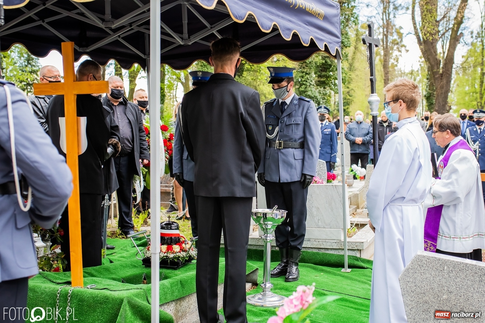 Zdjęcie w galerii na portalu naszraciborz.pl: Uroczystości pogrzebowe śp. asp. Michała Kędzierskiego [FOTO i WIDEO]  wiadomości z regionu