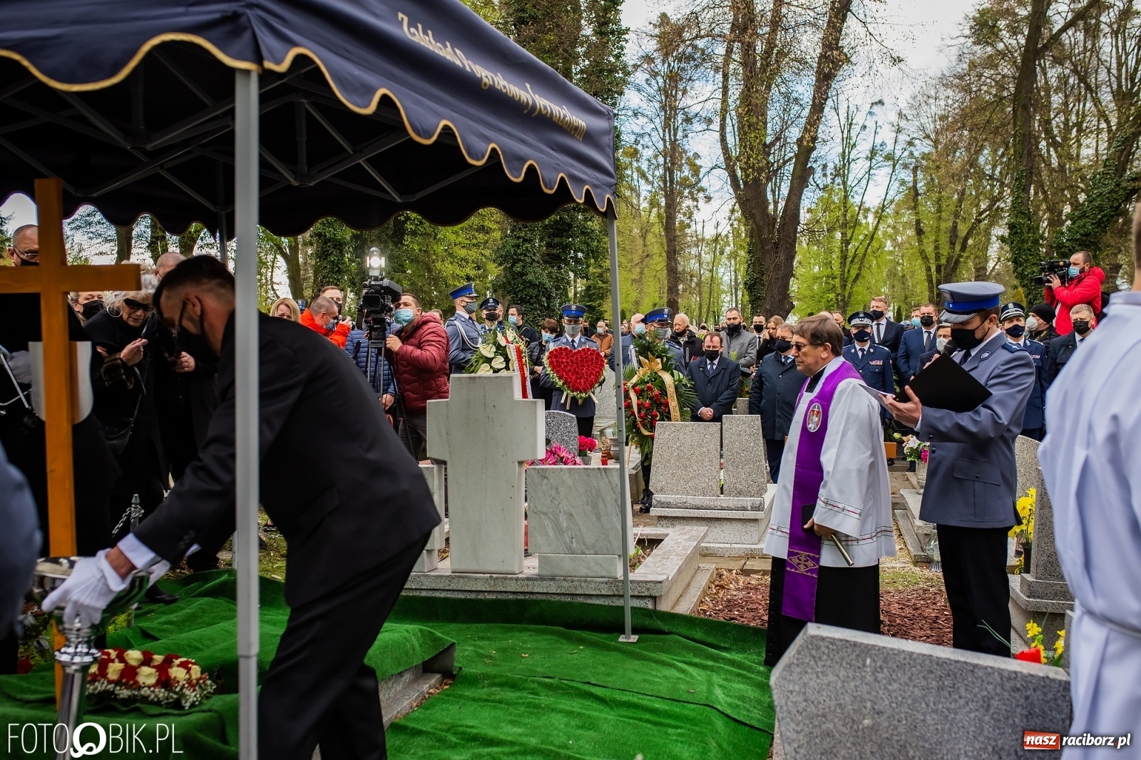Zdjęcie w galerii na portalu naszraciborz.pl: Uroczystości pogrzebowe śp. asp. Michała Kędzierskiego [FOTO i WIDEO]  wiadomości z regionu