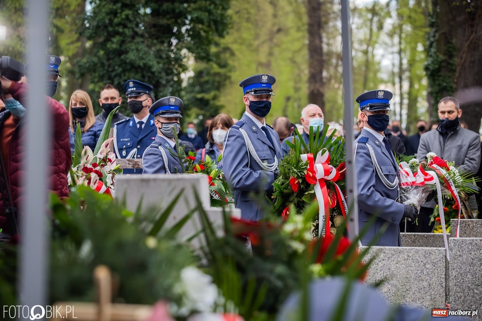 Zdjęcie w galerii na portalu naszraciborz.pl: Uroczystości pogrzebowe śp. asp. Michała Kędzierskiego [FOTO i WIDEO]  wiadomości z regionu
