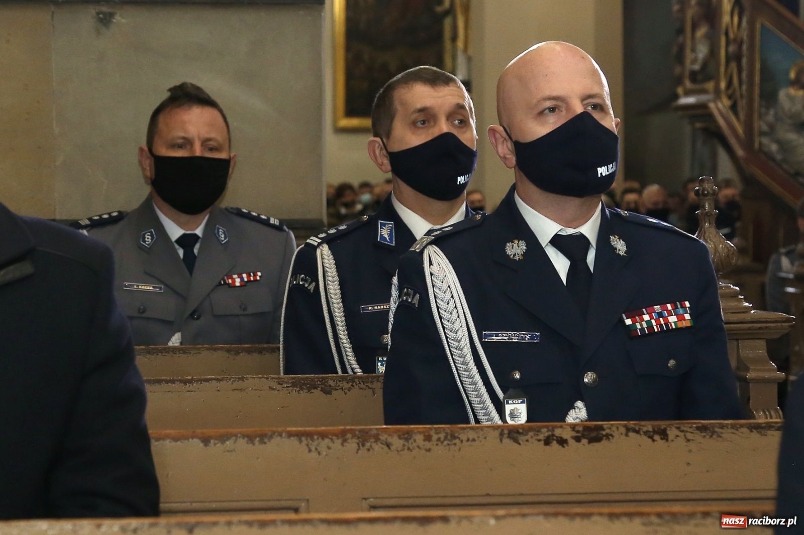 Zdjęcie w galerii na portalu naszraciborz.pl: Tak Racibórz żegnał śp. aspiranta Michała Kędzierskiego [FOTO Z DRONA] wiadomości z regionu