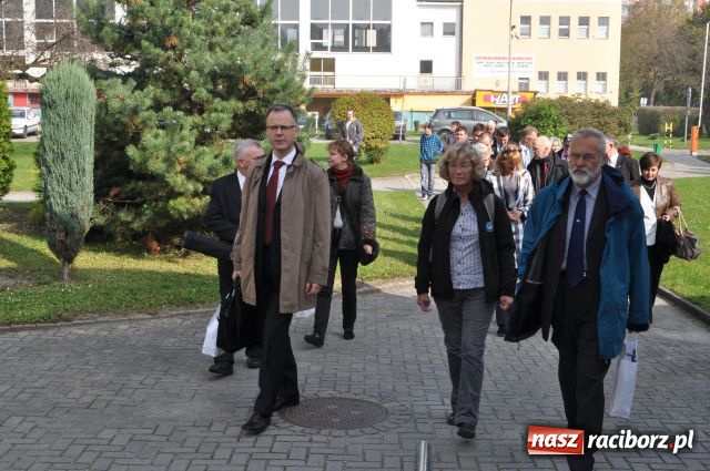 Zdjęcie w galerii na portalu naszraciborz.pl: Do Raciborza zjechał kwiat polskiej nauki wiadomości z regionu